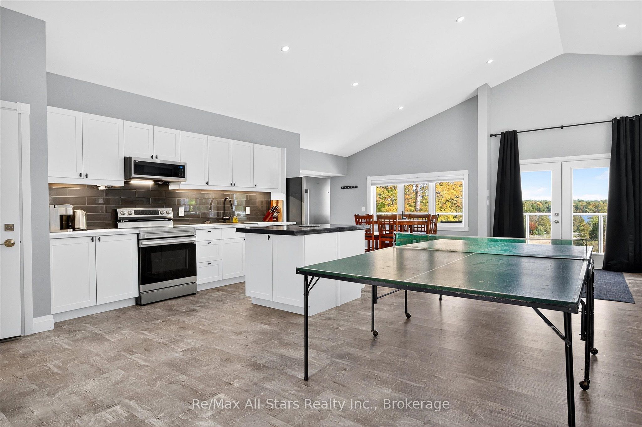 9 Lytle Lane Property Photo 32
