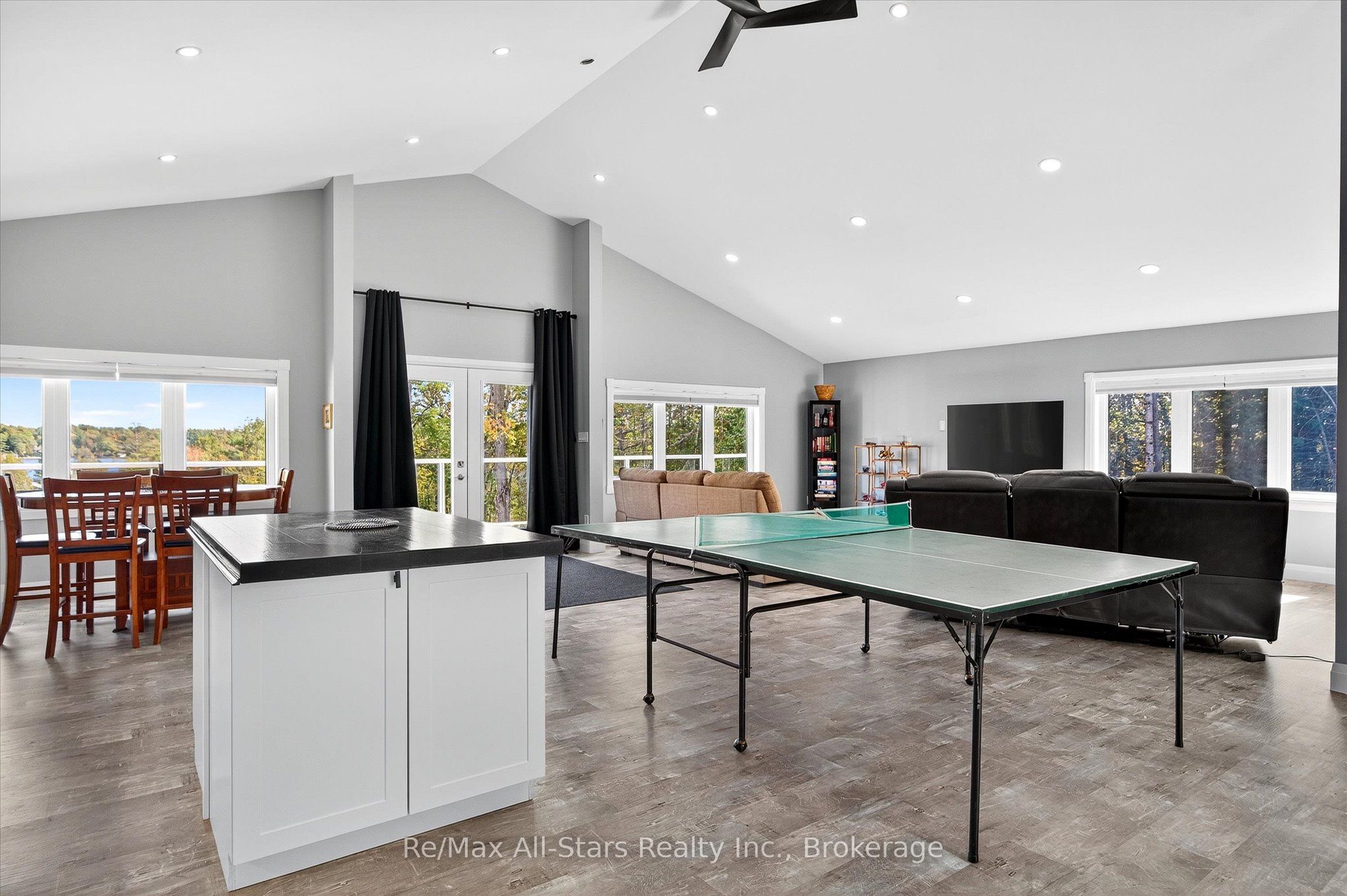 9 Lytle Lane Property Photo 35