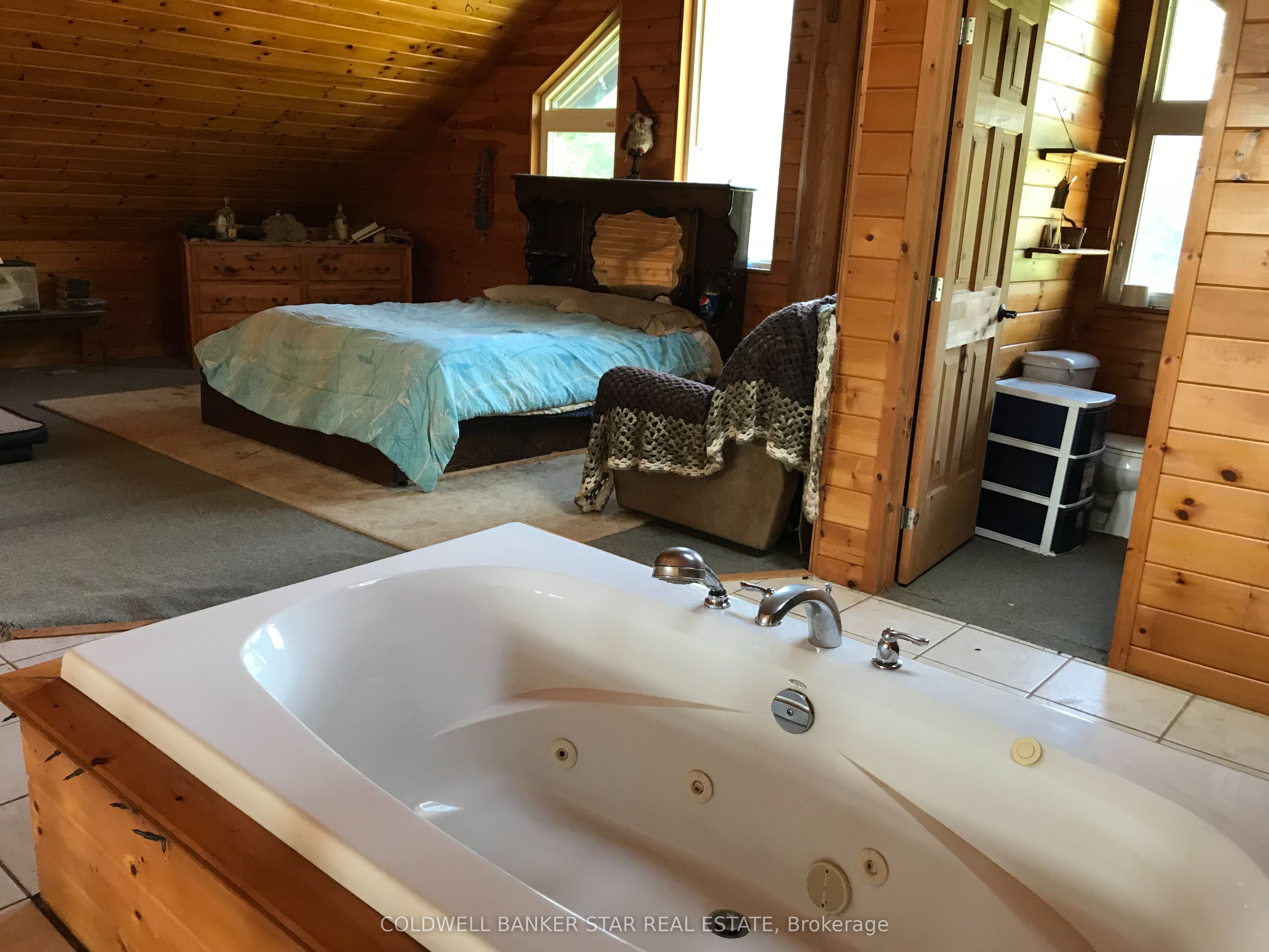 36352 Second Line Property Photo 14