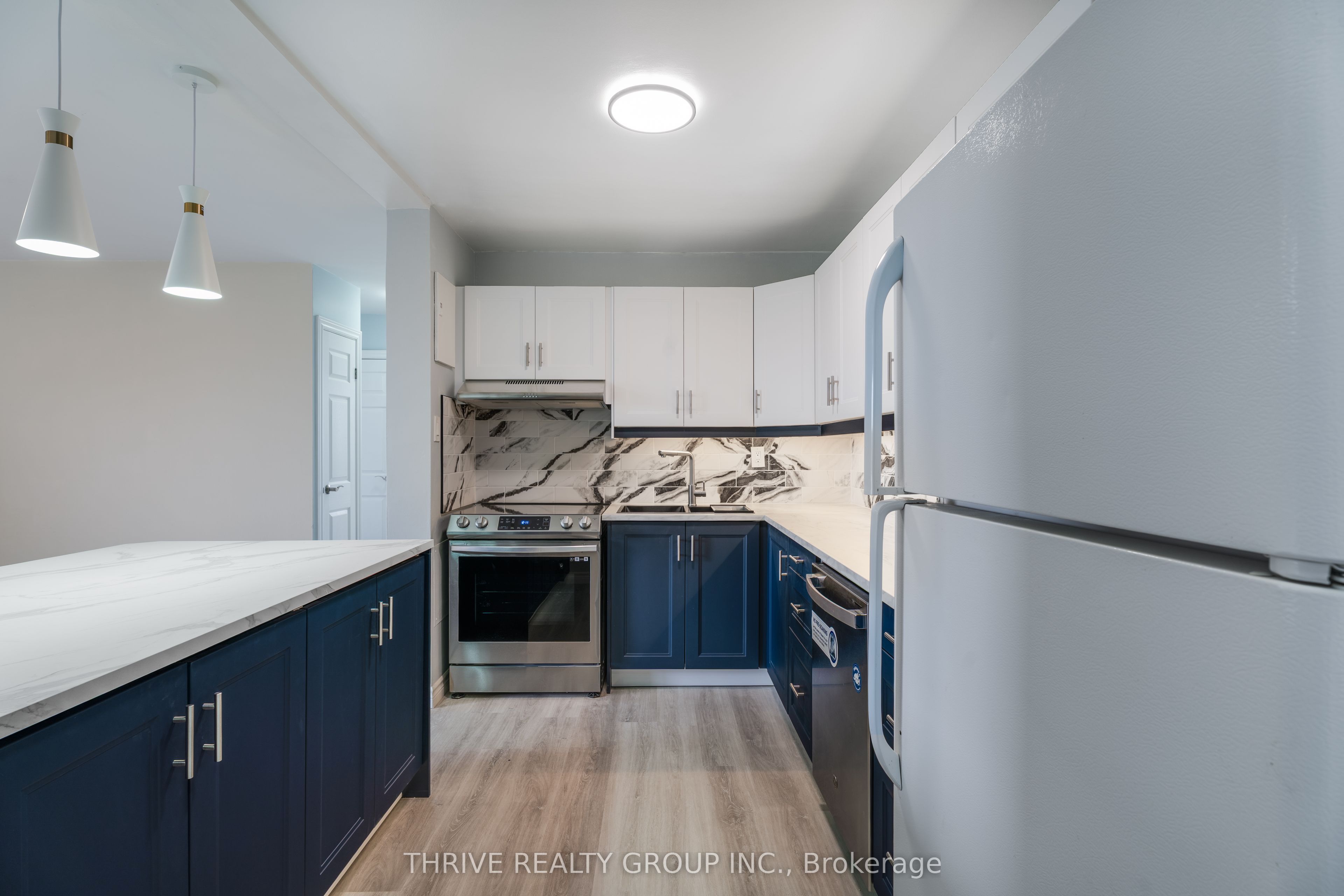 563 Mornington Avenue 610 Property Photo 4