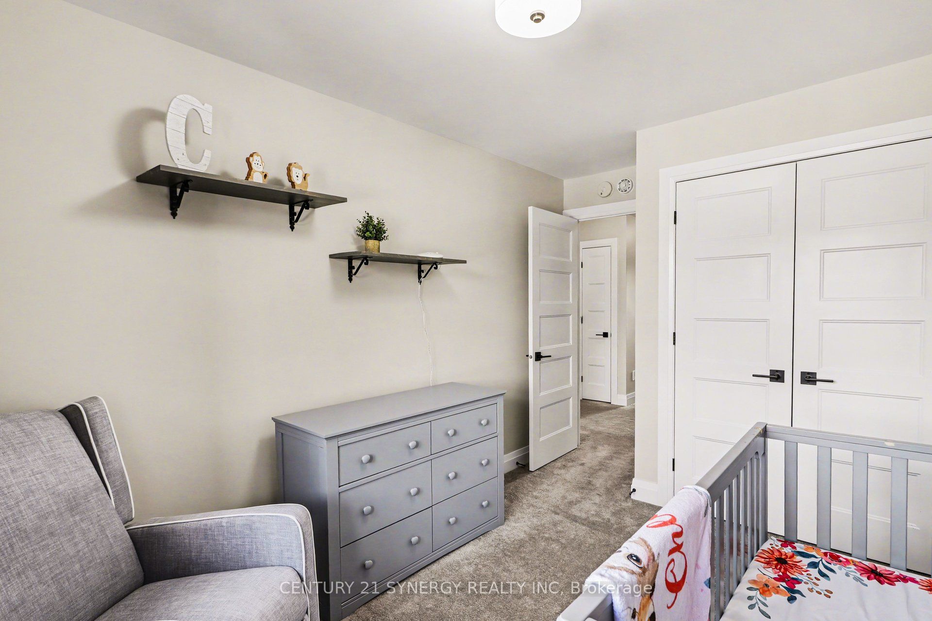 2011 Berne Street Property Photo 23