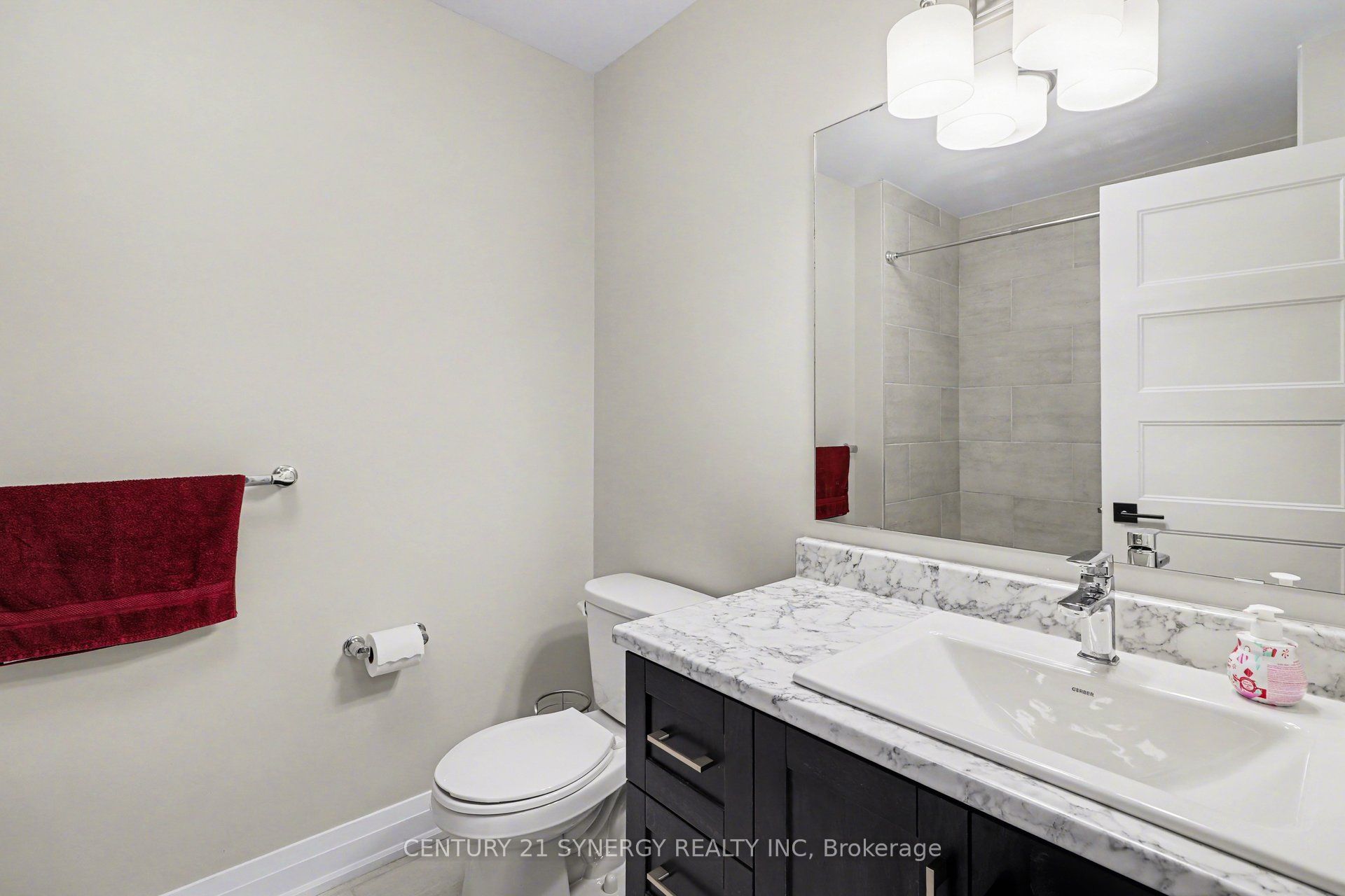 2011 Berne Street Property Photo 26