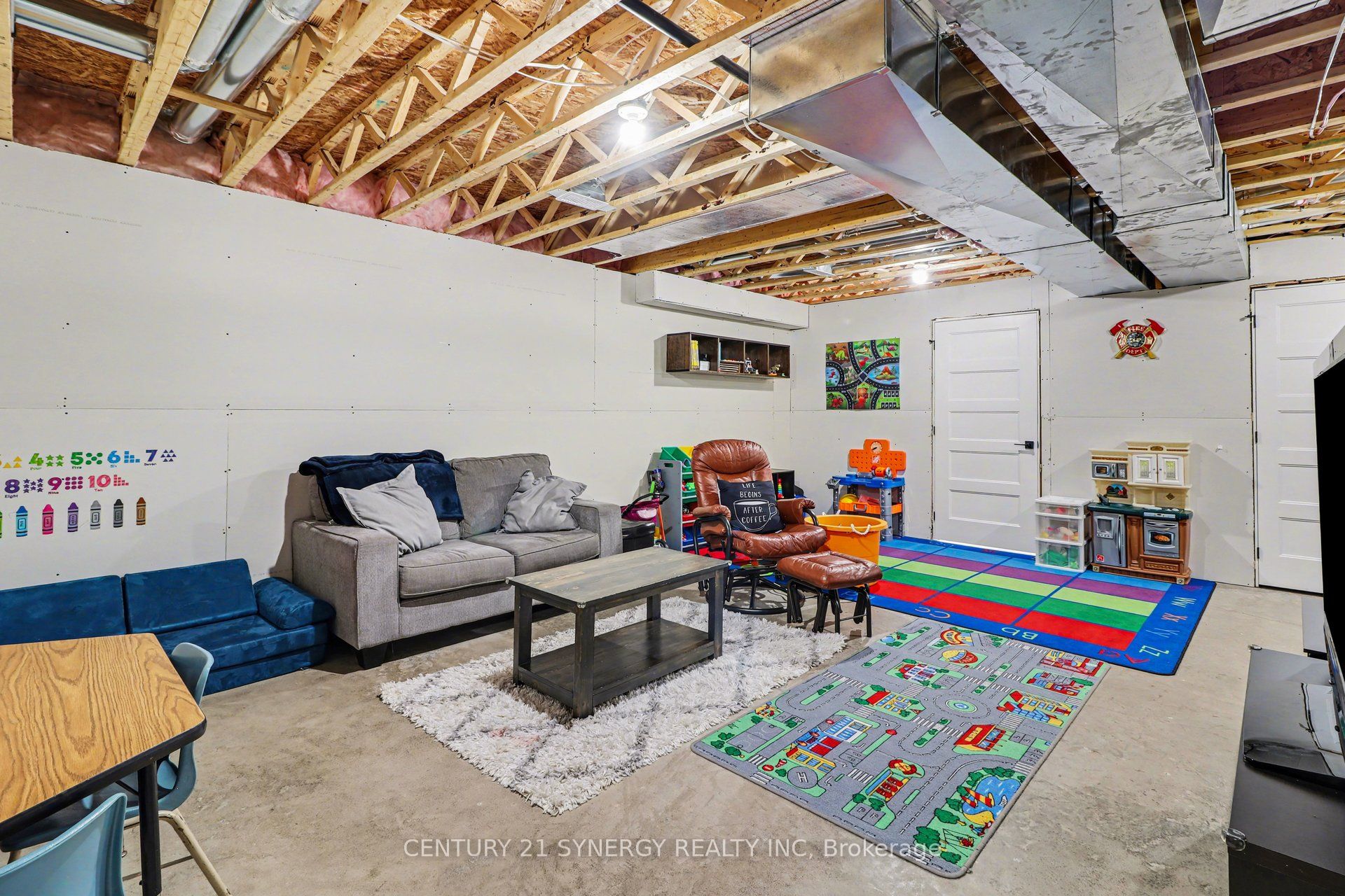 2011 Berne Street Property Photo 29