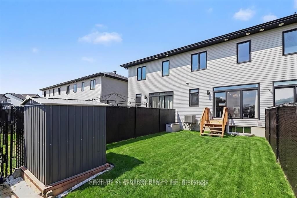 2011 Berne Street Property Photo 32