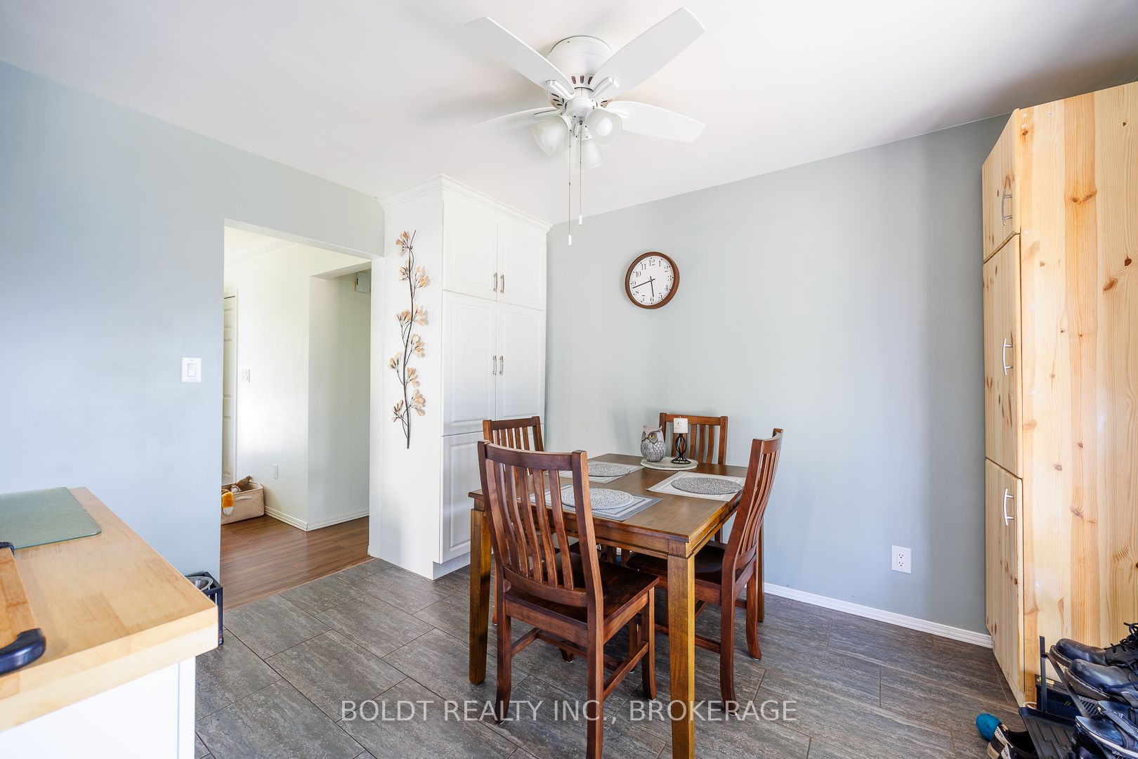 53 Huntley Crescent Property Photo 6
