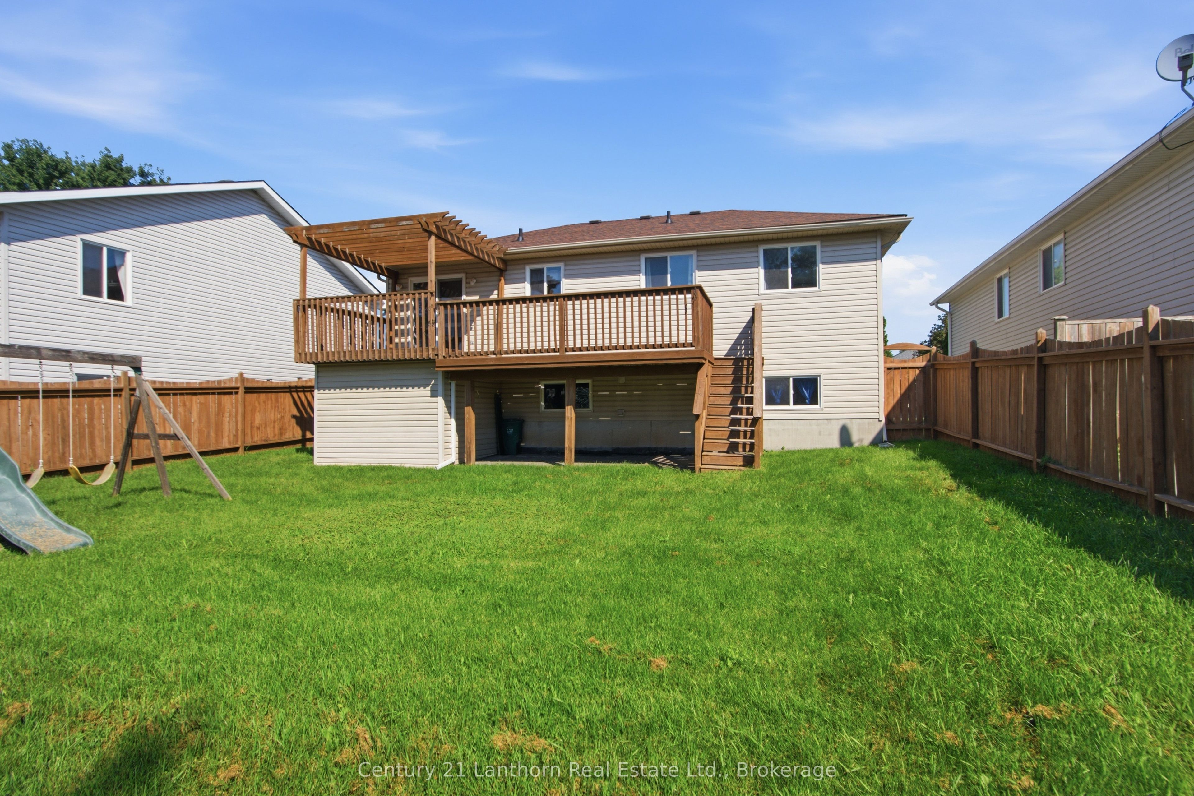 6 Chisholm Square Property Photo 25