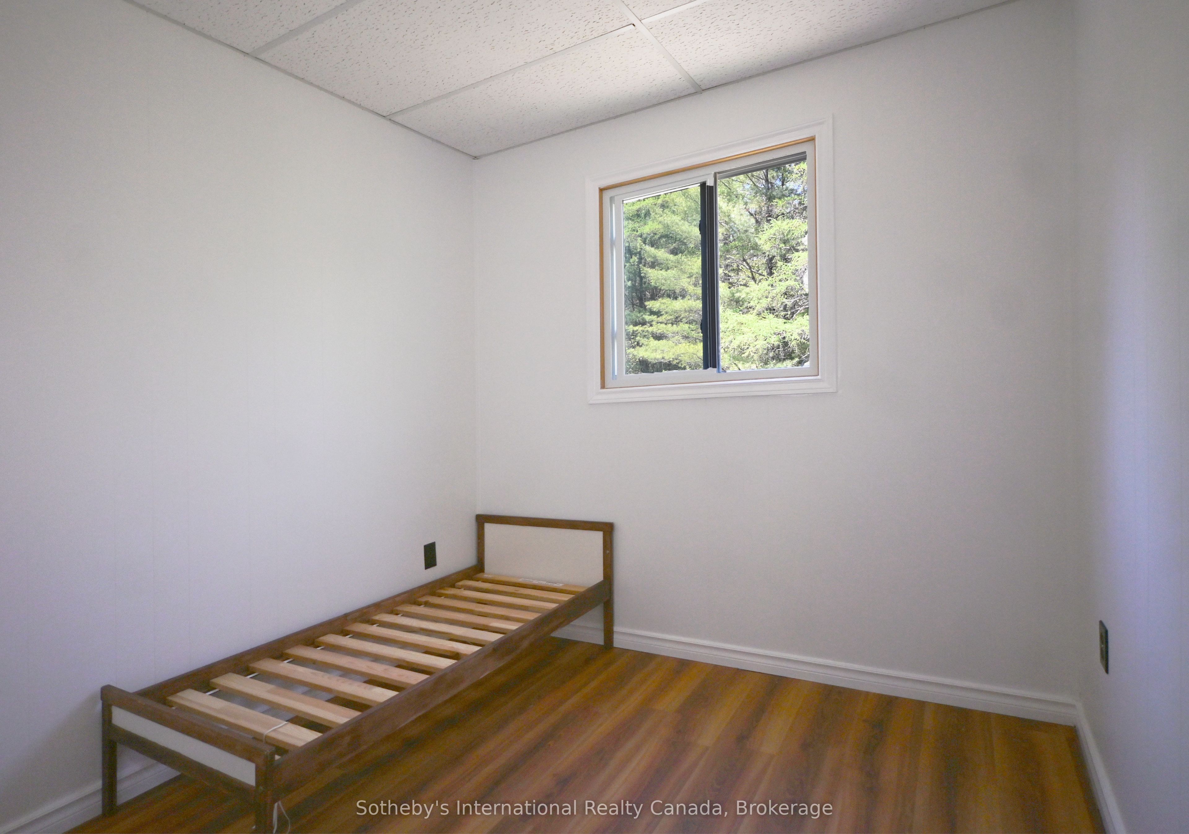 1072 Holiday Park Drive Property Photo 20