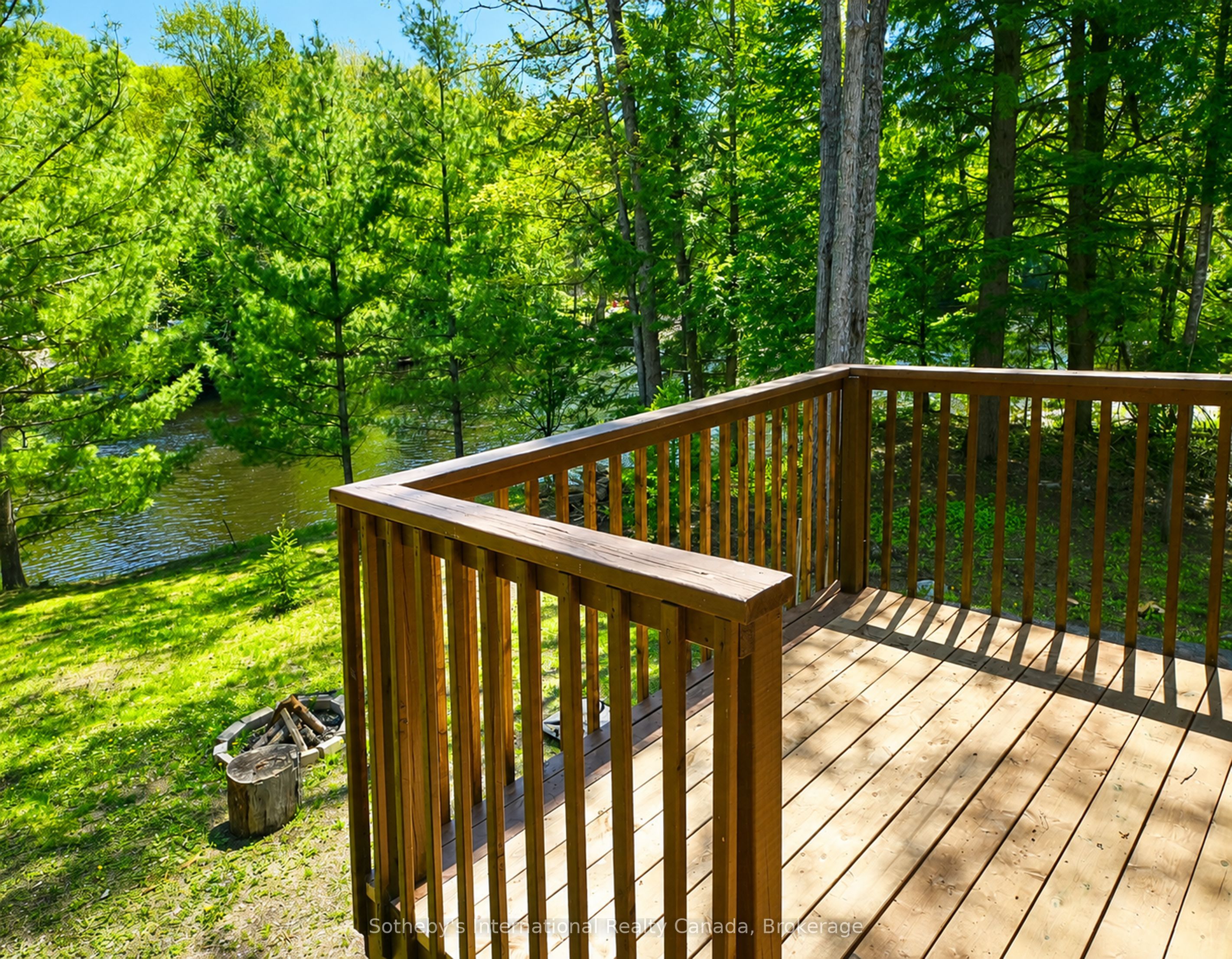 1072 Holiday Park Drive Property Photo 25