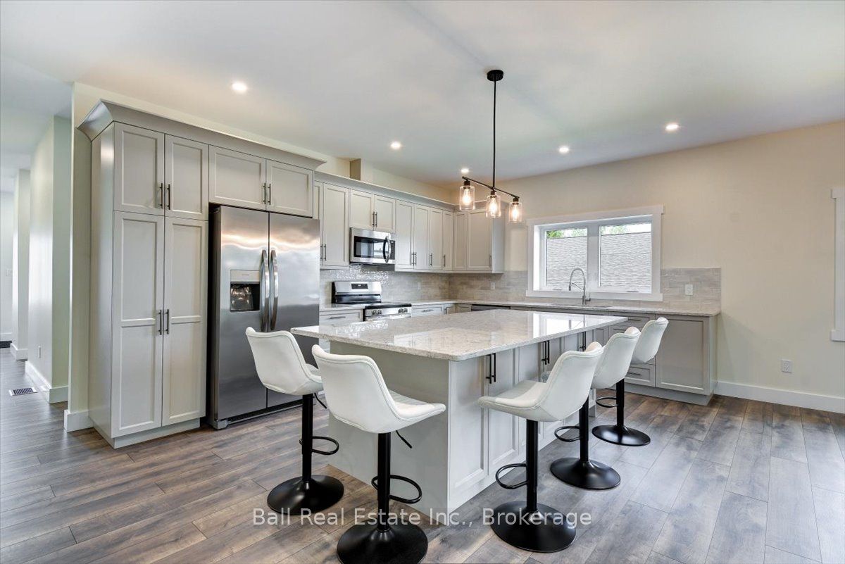 9 Williams Drive Property Photo 4