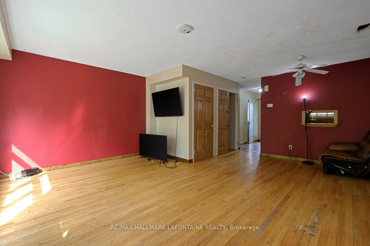 3145 Olympic Way 39 Property Photo 5
