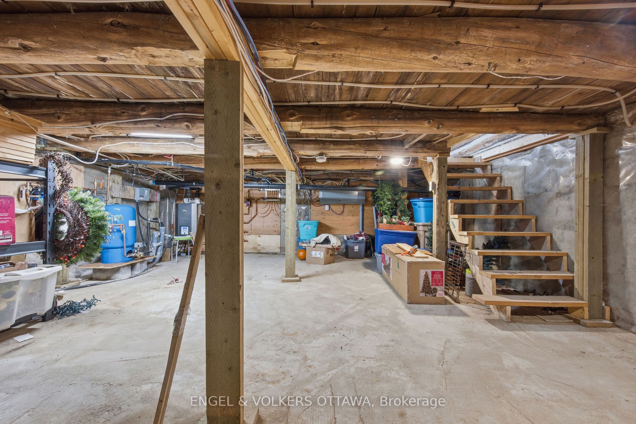 106 Whites Beach Trail Property Photo 27