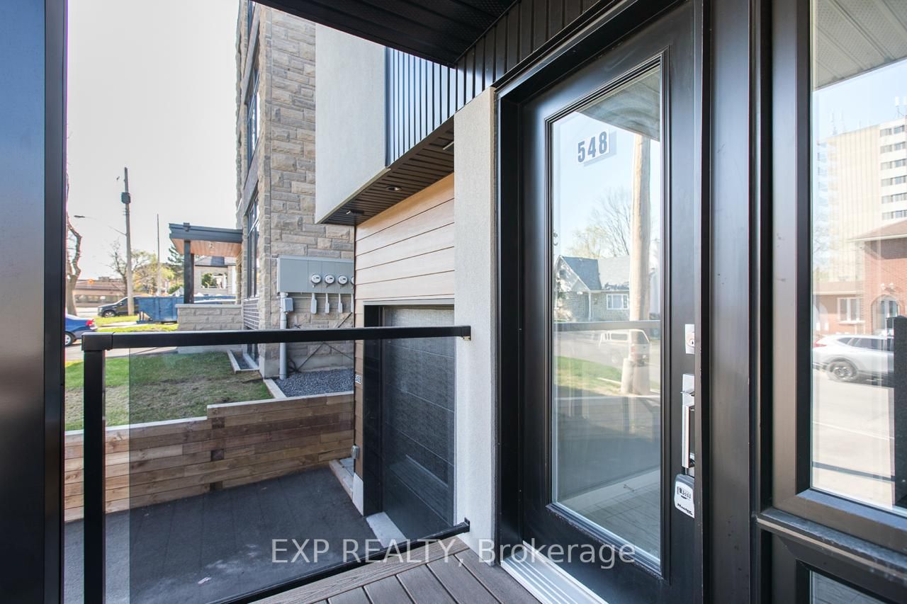 548 Guy Street Property Photo 3