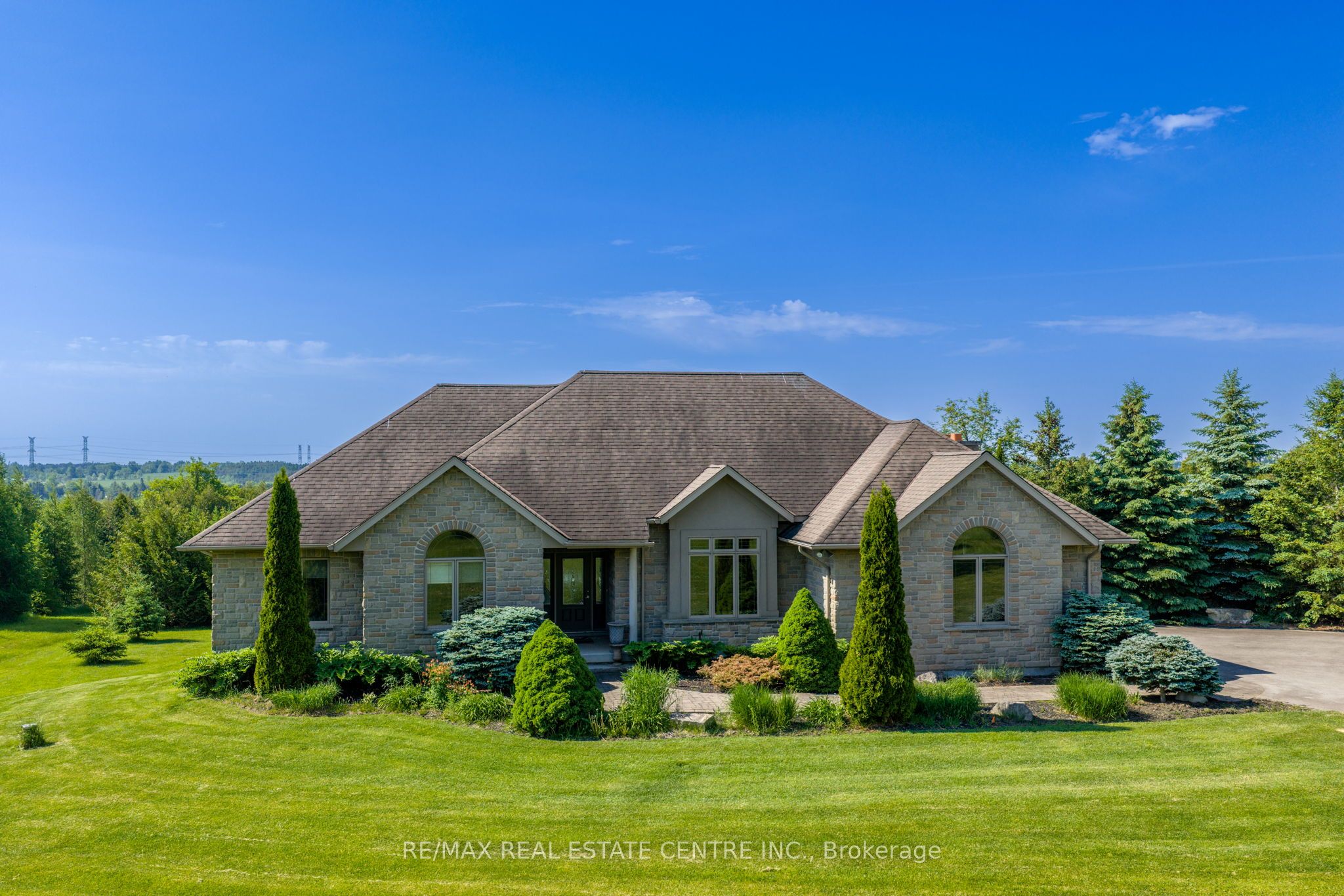 9129 Sideroad 17 Side Road Property Photo 1