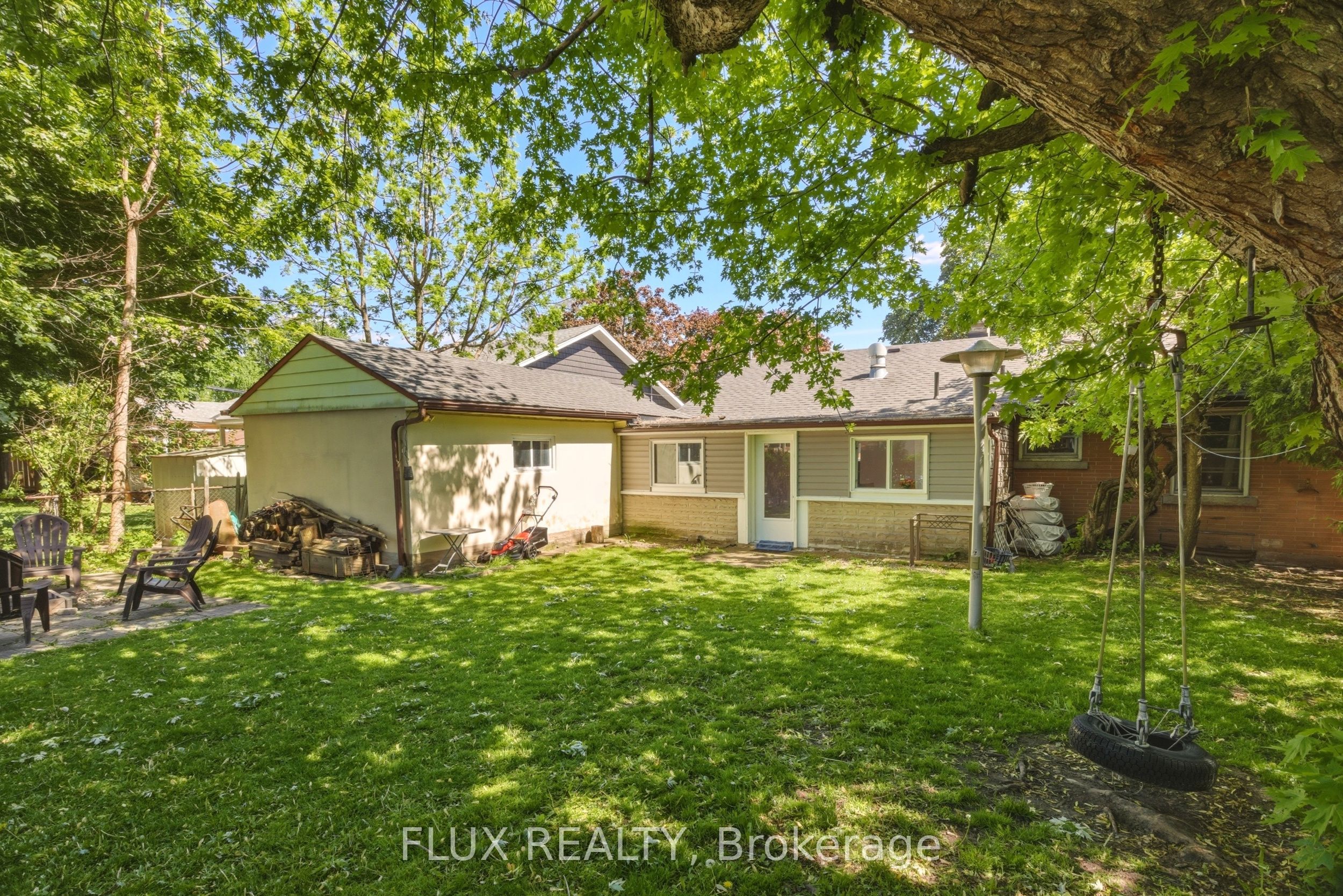 32 Close Avenue Property Photo 44