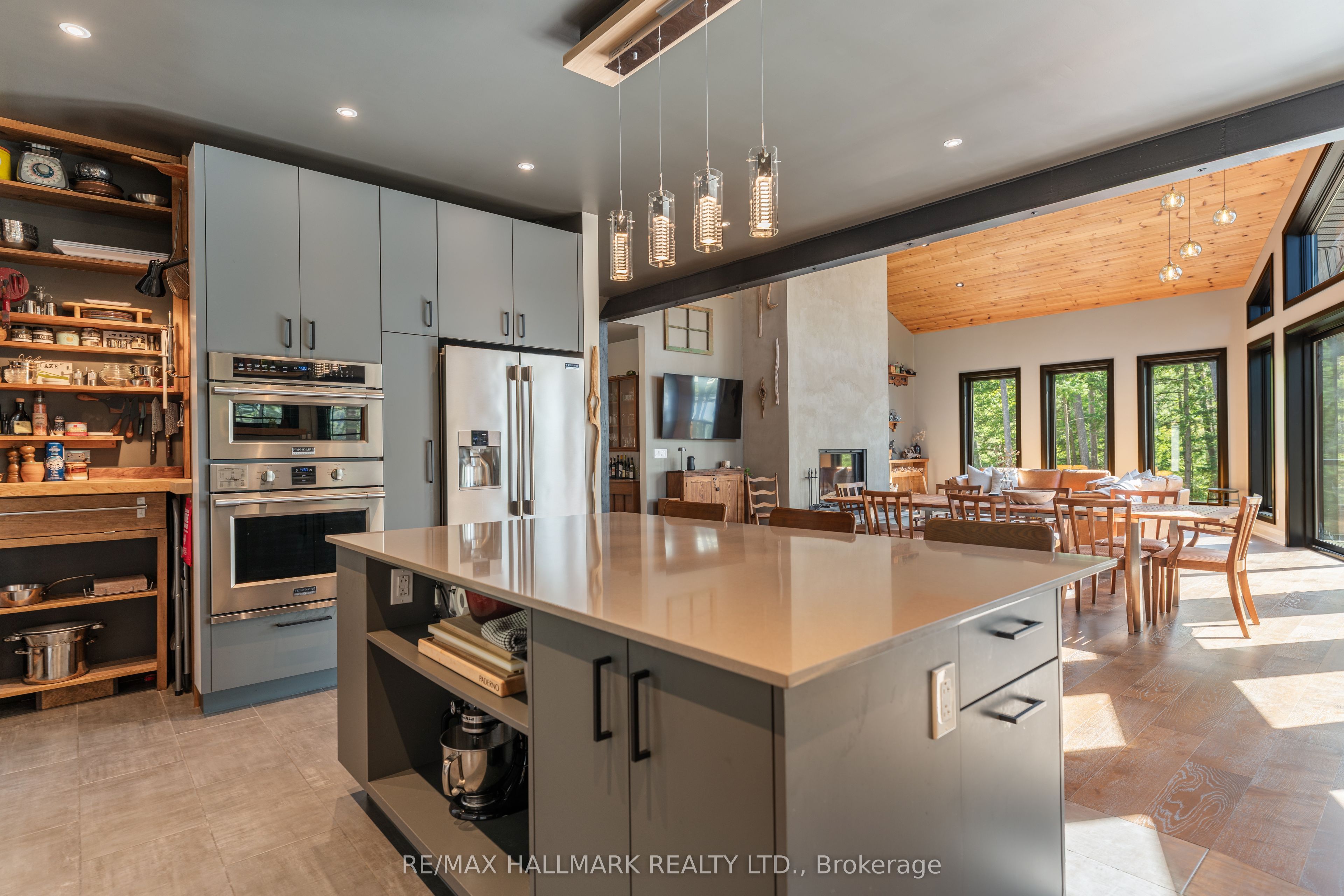 1157 Artisan Lane Property Photo 8