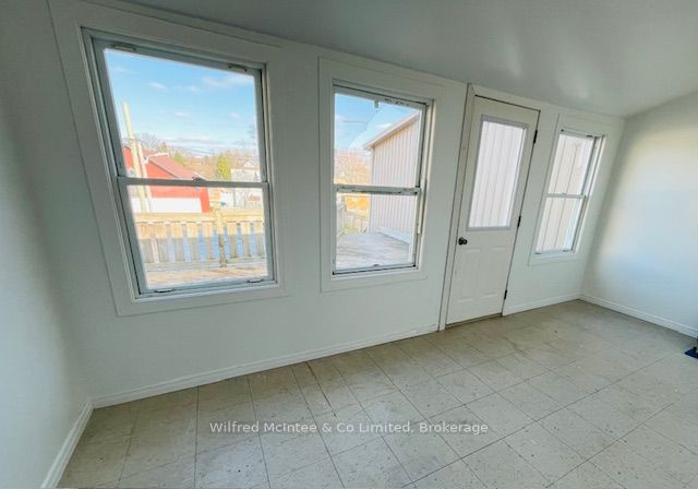 82/84 Elora Street Property Photo 3