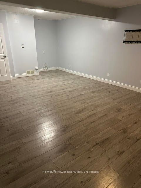 165 Bechtel Street W Property Photo 12