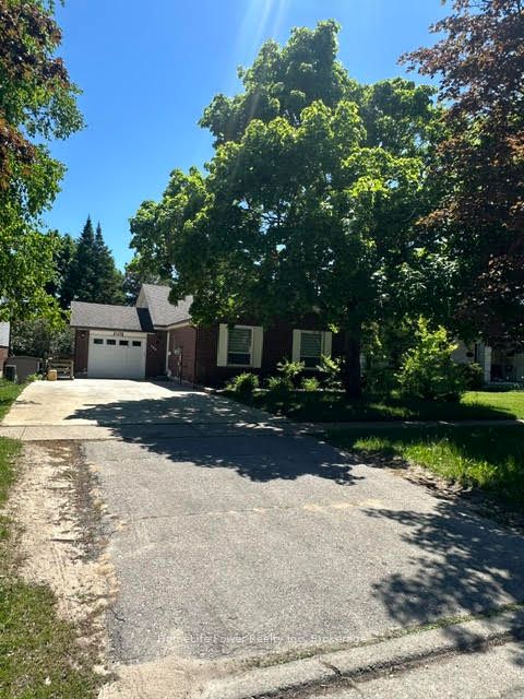 165 Bechtel Street W Property Photo 15