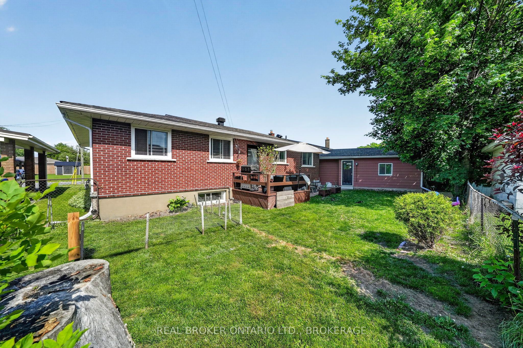 821 Haldimand Crescent Property Photo 32