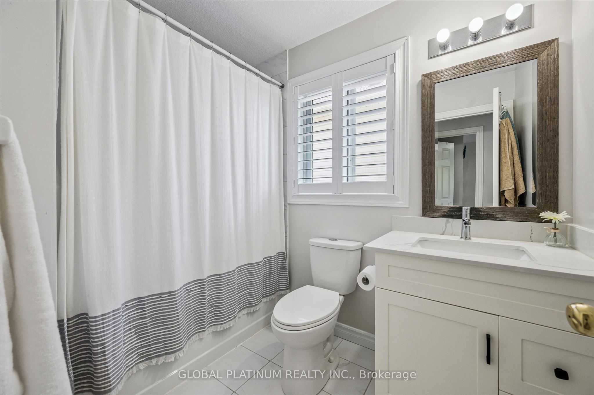 244 Doon South Drive Property Photo 18