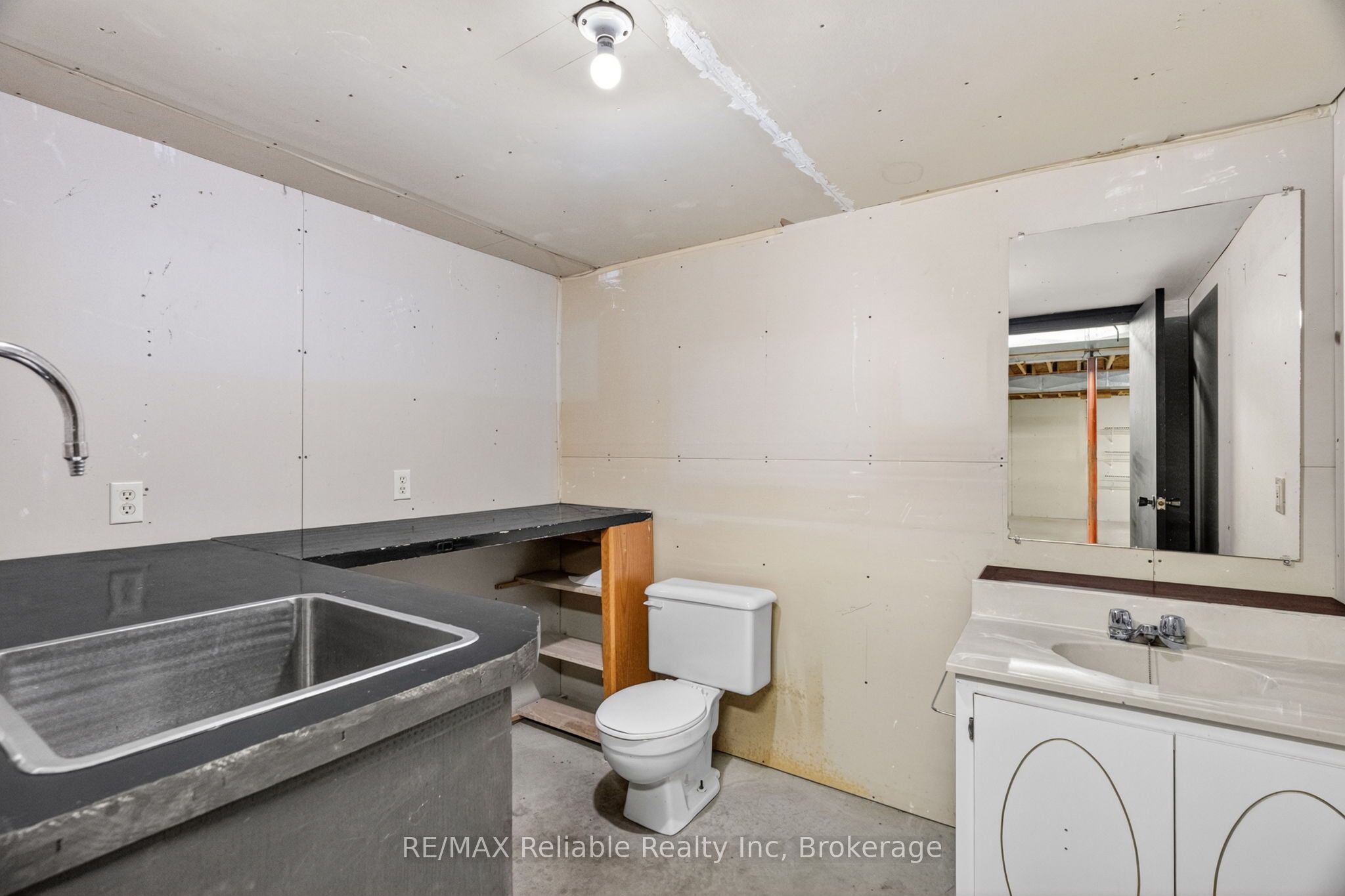 3396 Perth Road 130 Property Photo 36
