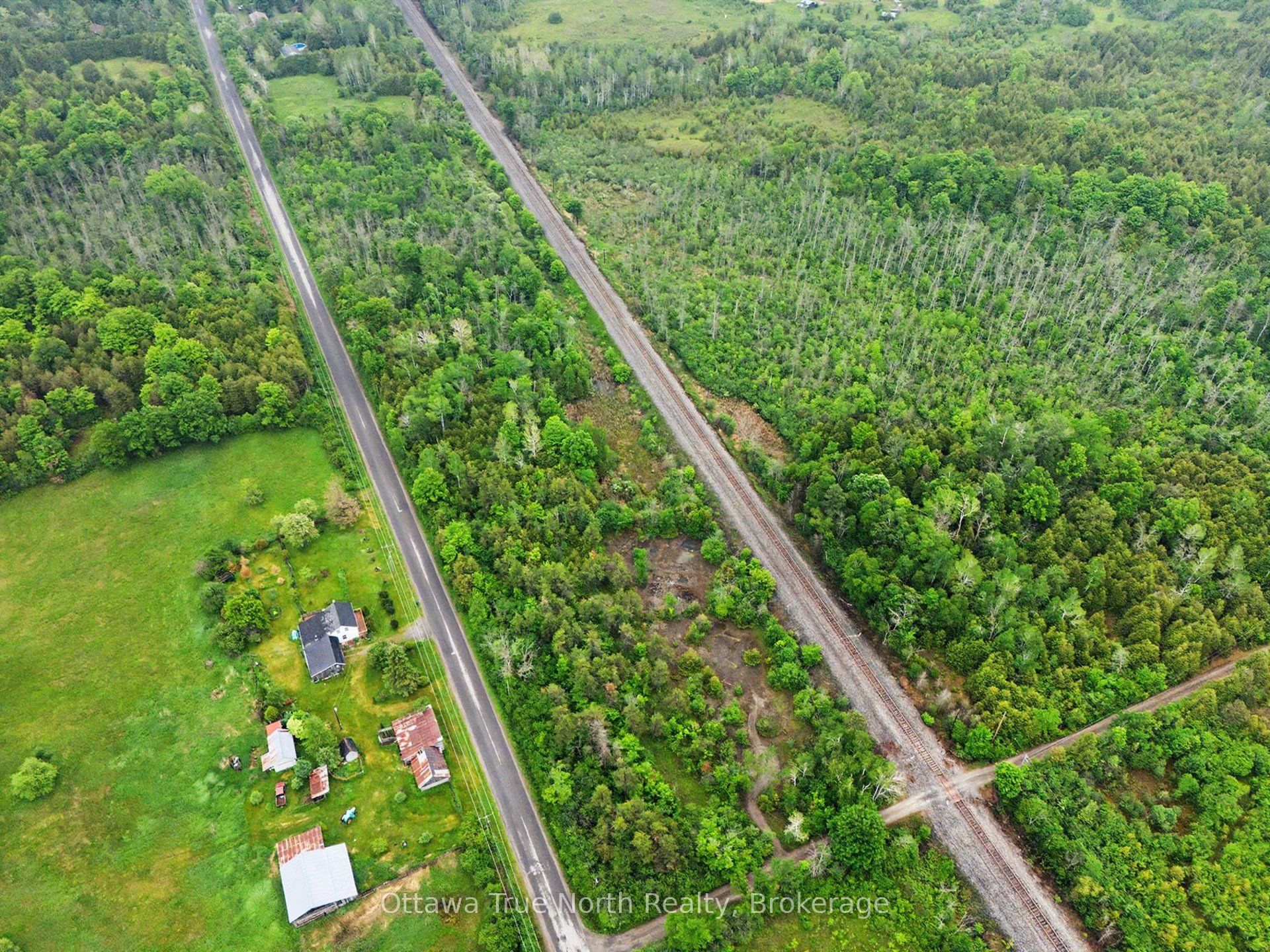 412 Scotch Line Road Property Photo 6
