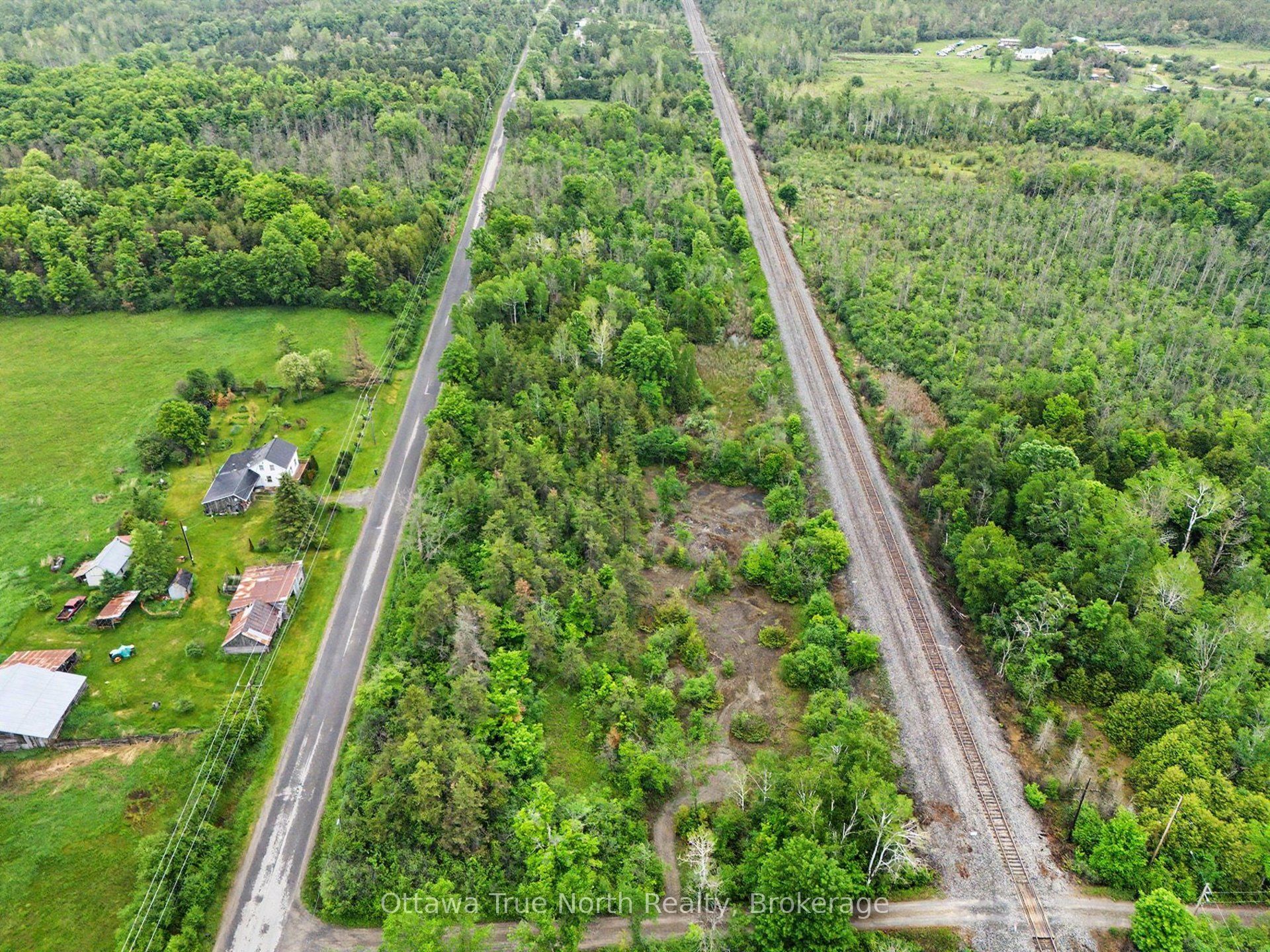 412 Scotch Line Road Property Photo 11