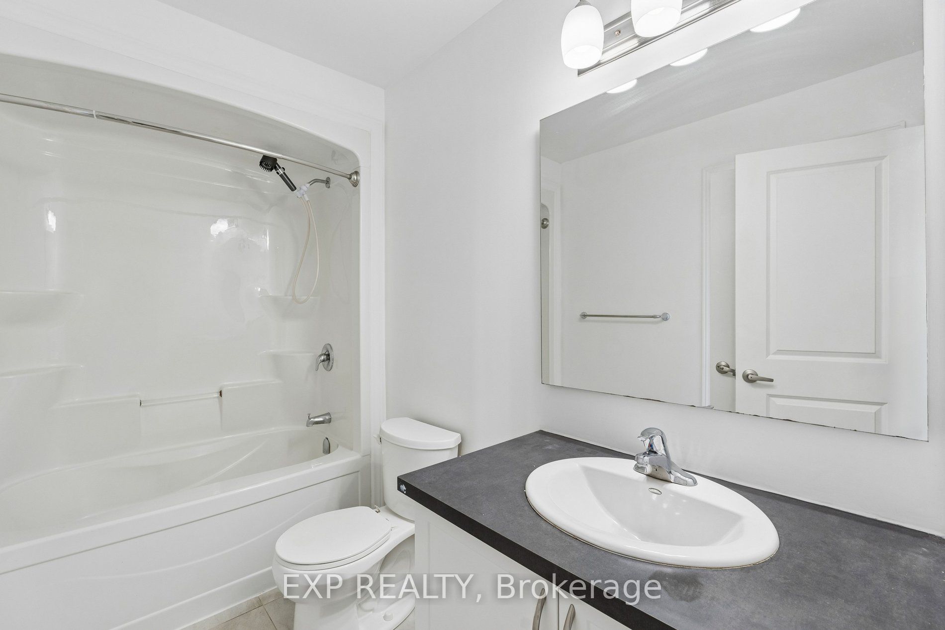 4 Viger Drive Property Photo 24