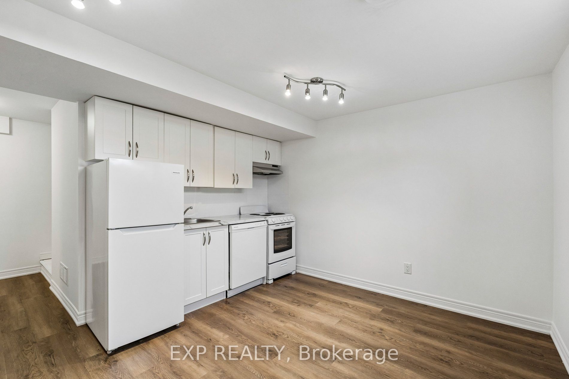 4 Viger Drive Property Photo 38