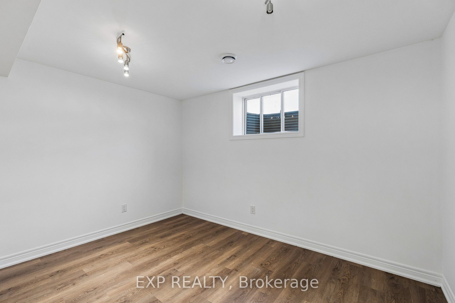 4 Viger Drive Property Photo 43