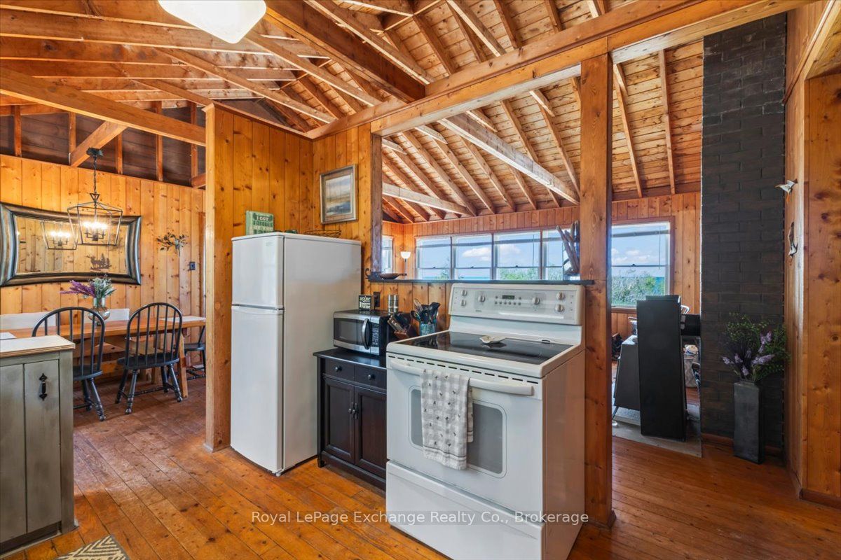 378 6 Concession W Property Photo 12