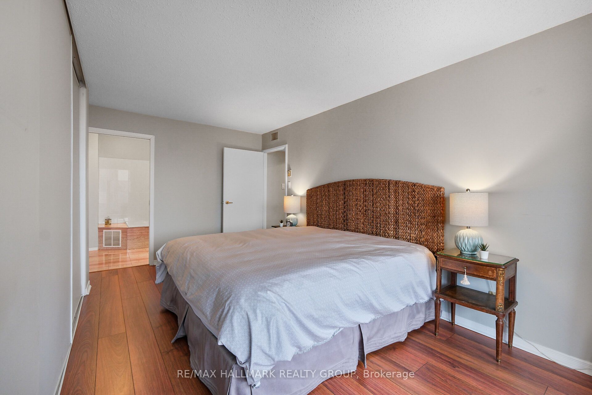 160 George Street 1404 Property Photo 43