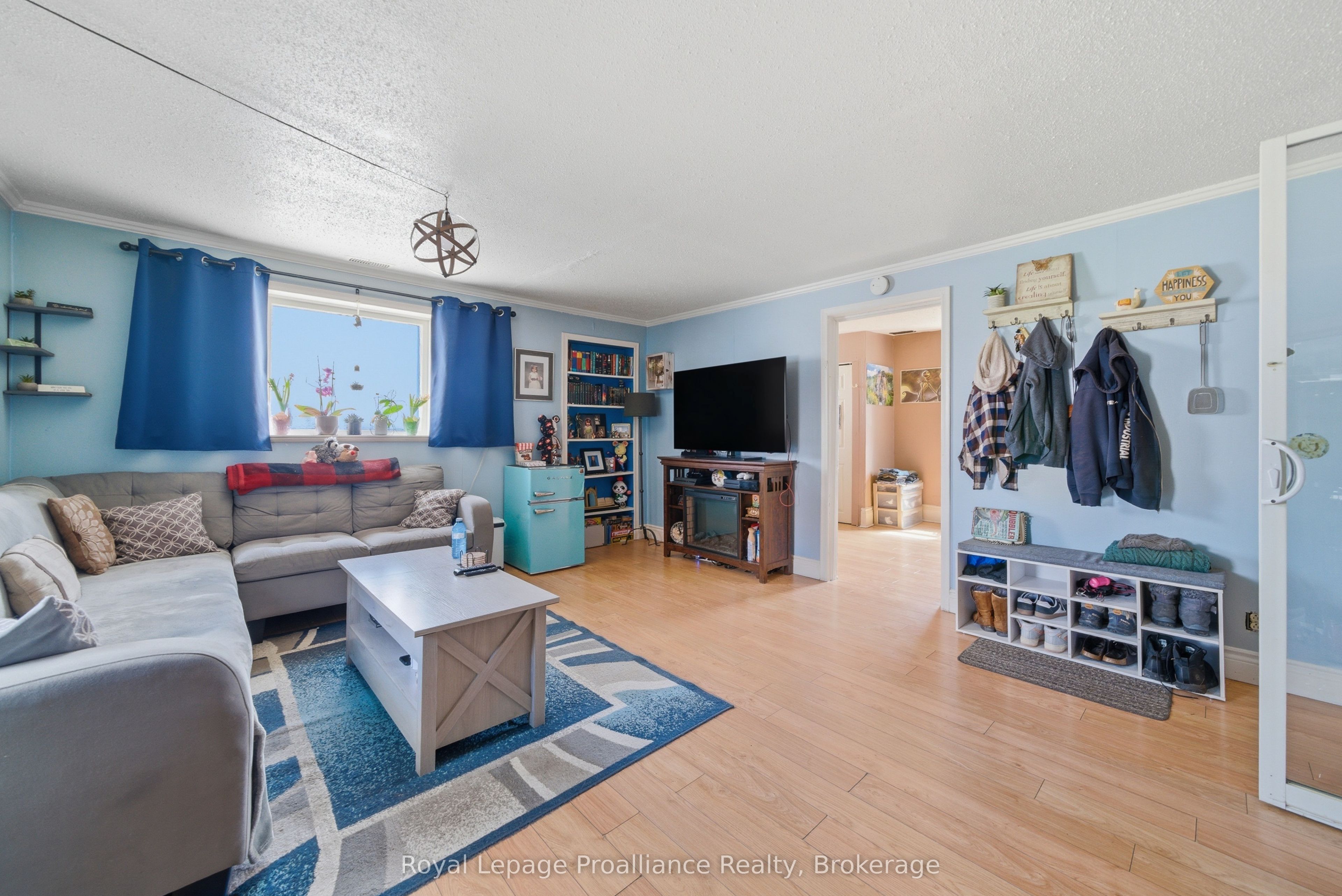 199 Dundas Street E Property Photo 25