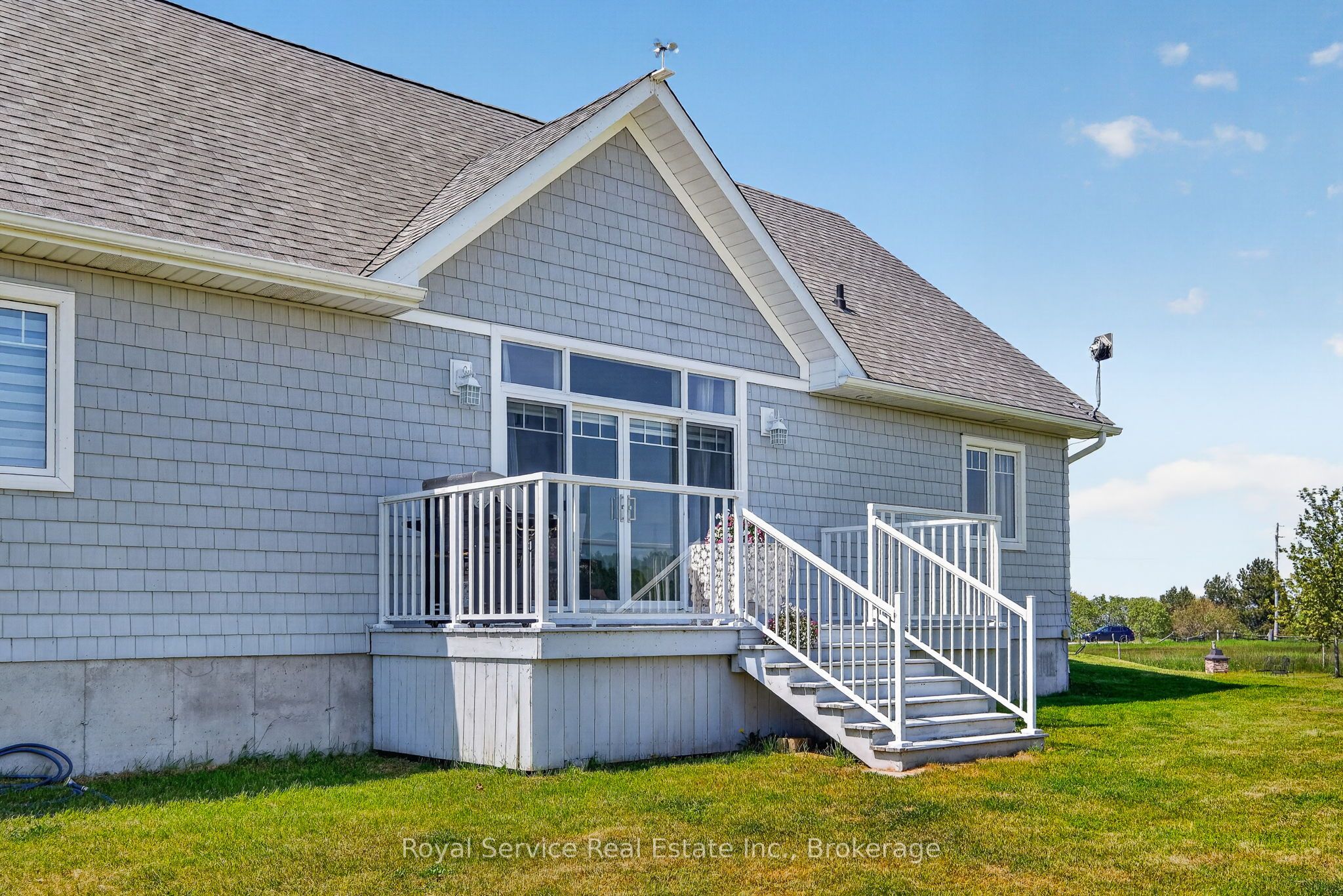 124 Chub Point Road Property Photo 8