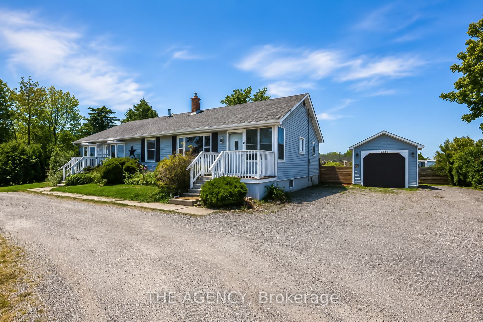 2696 Highway 6 Property Photo 4