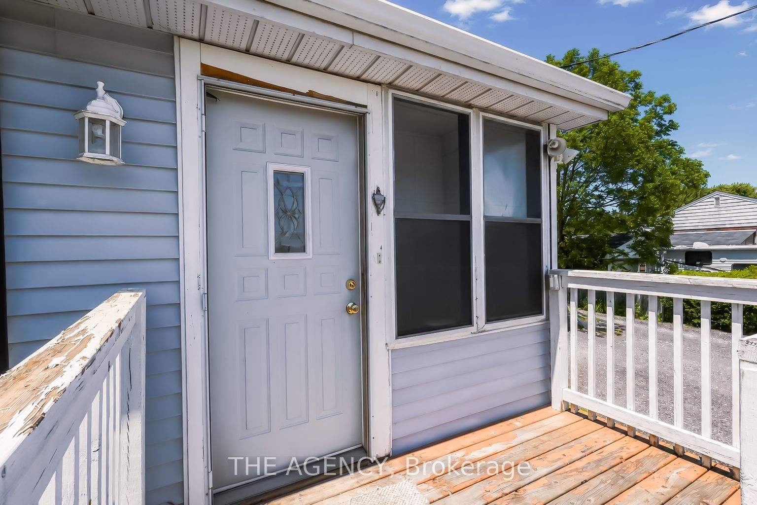 2696 Highway 6 Property Photo 6