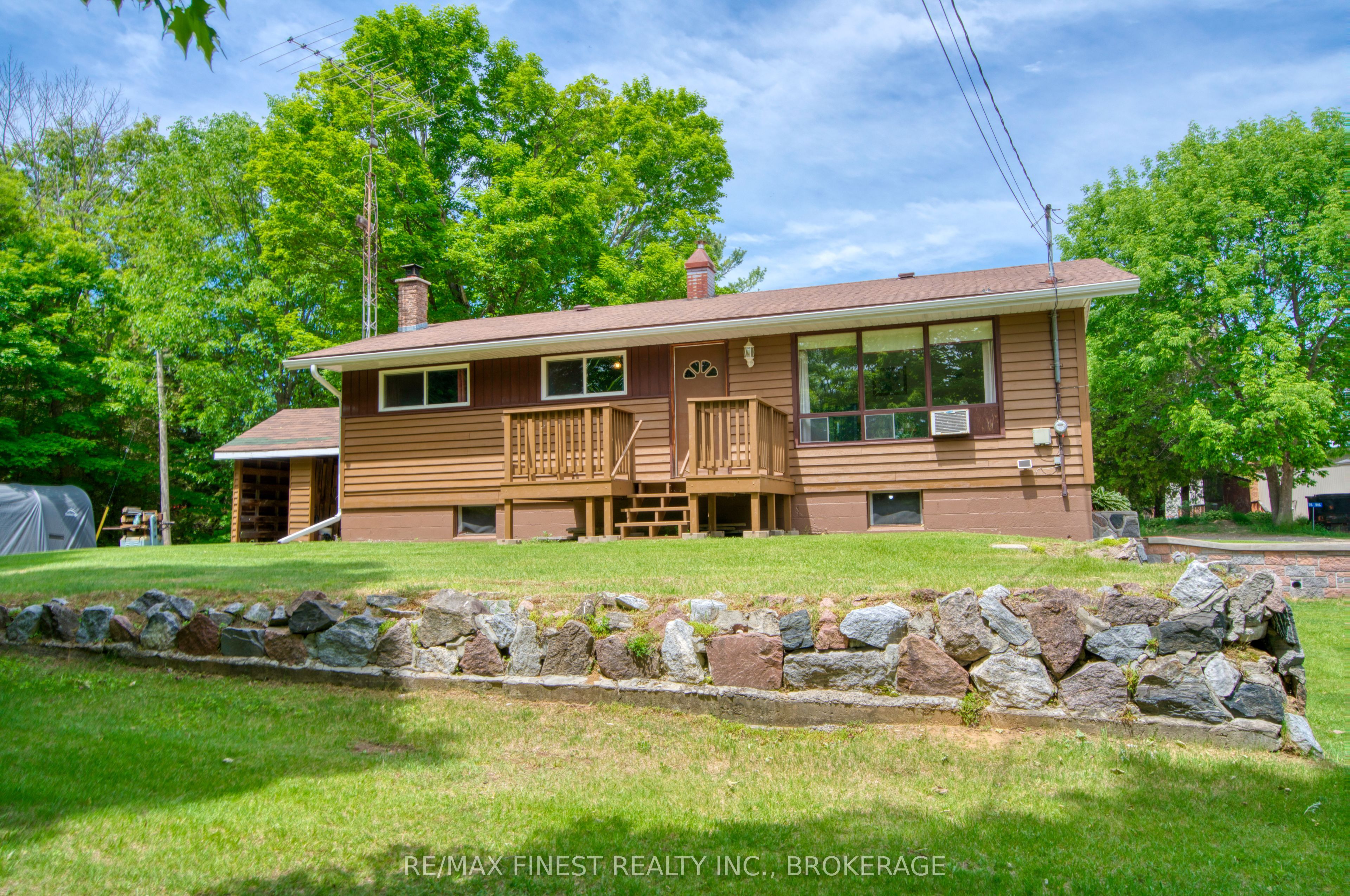 1015a Legion Road Property Photo 1