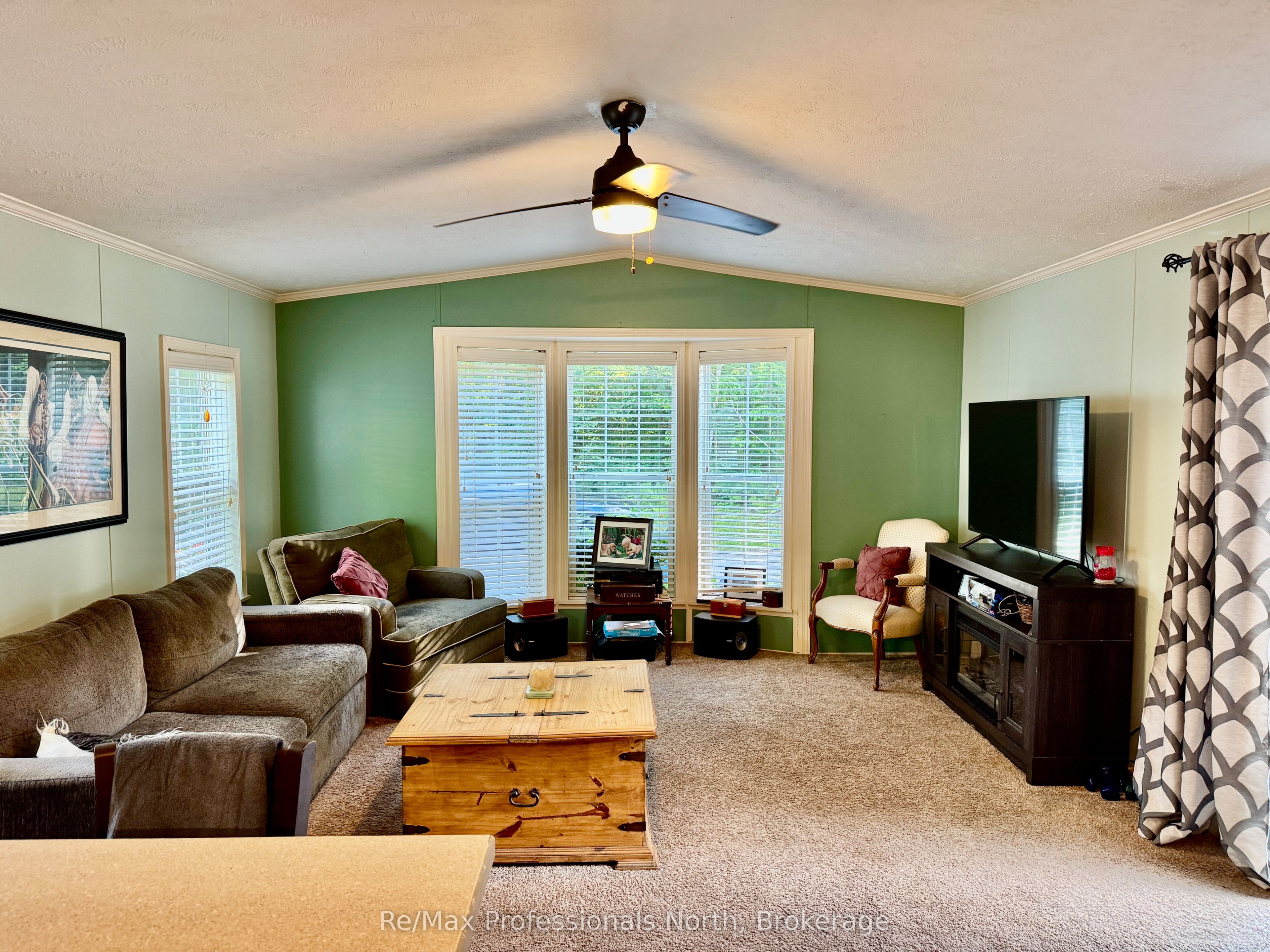 1007 Racoon Road 15 Property Photo 6