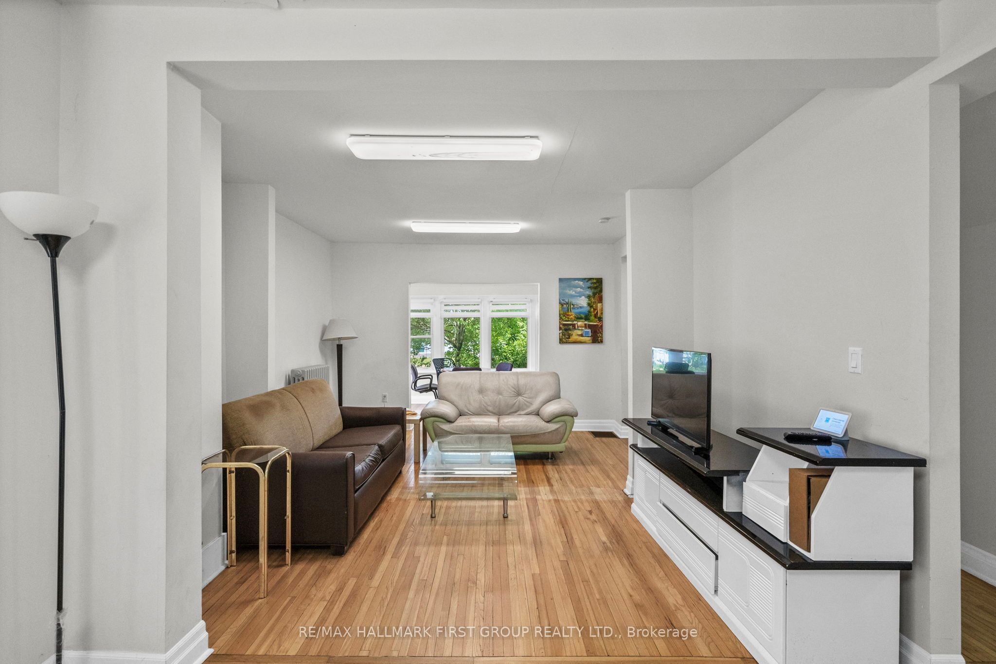 177 Niagara Boulevard Property Photo 4