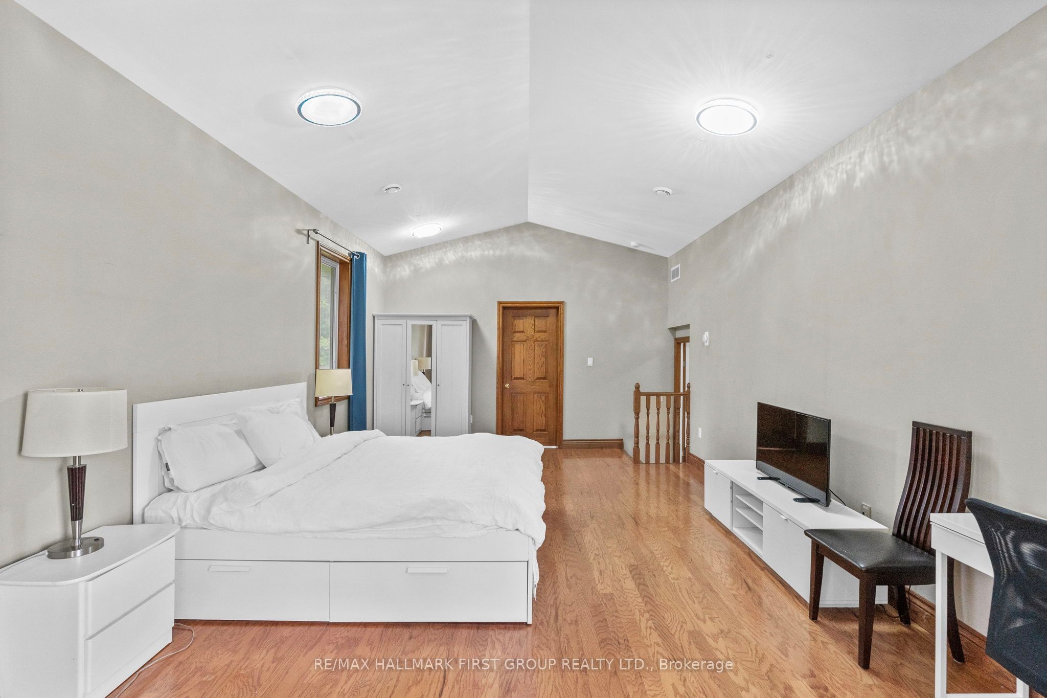 177 Niagara Boulevard Property Photo 13