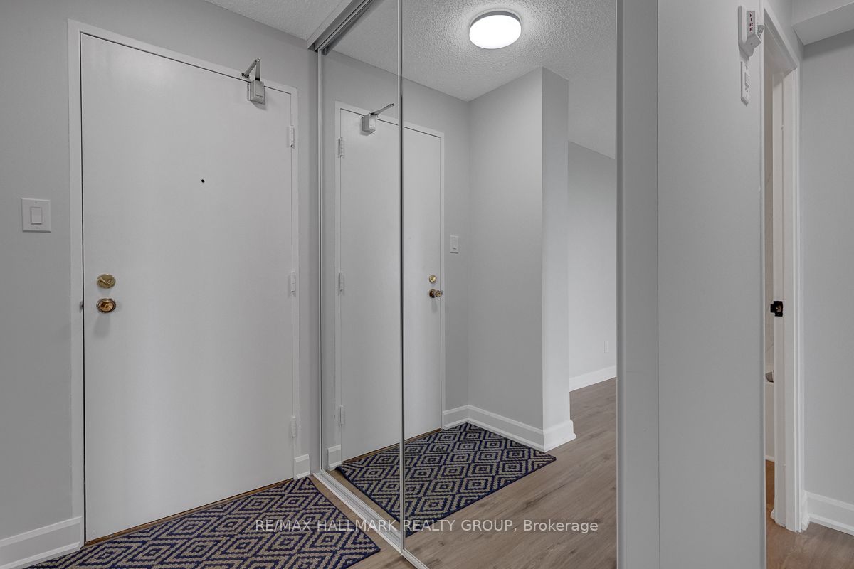 665 Bathgate Drive 1007 Property Photo 11