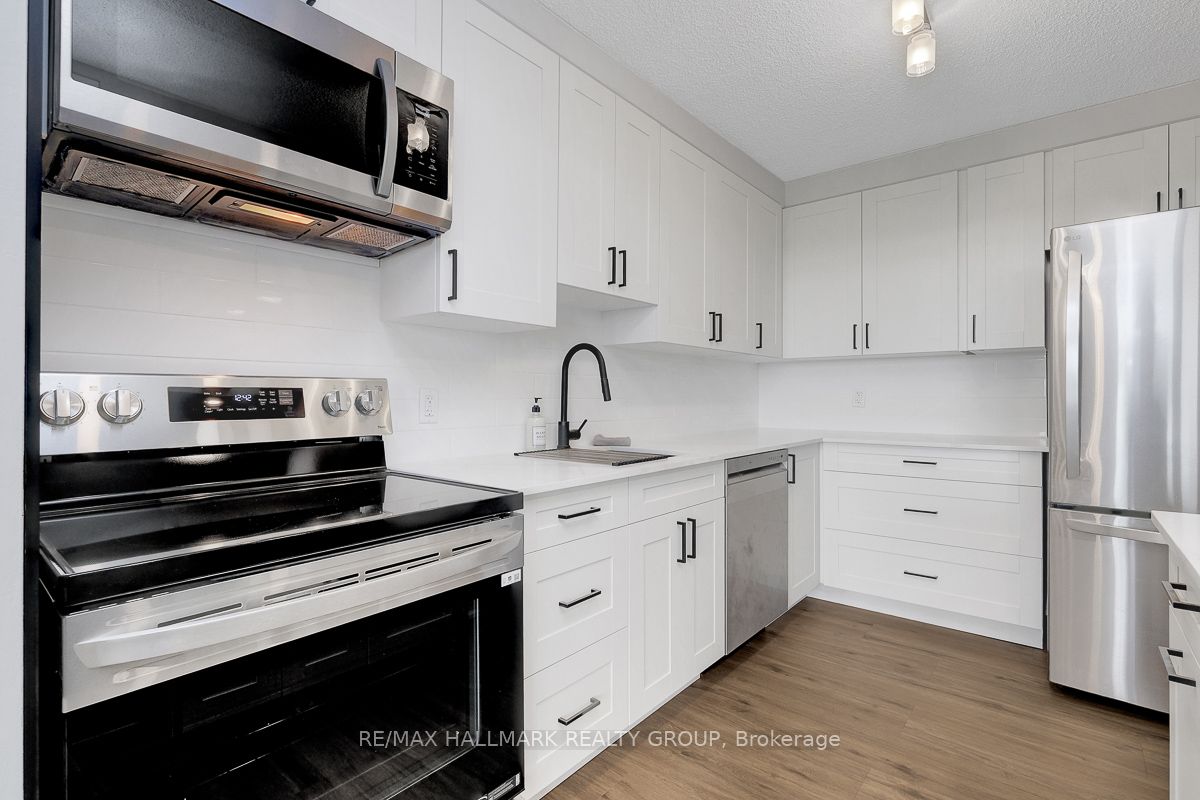 665 Bathgate Drive 1007 Property Photo 17