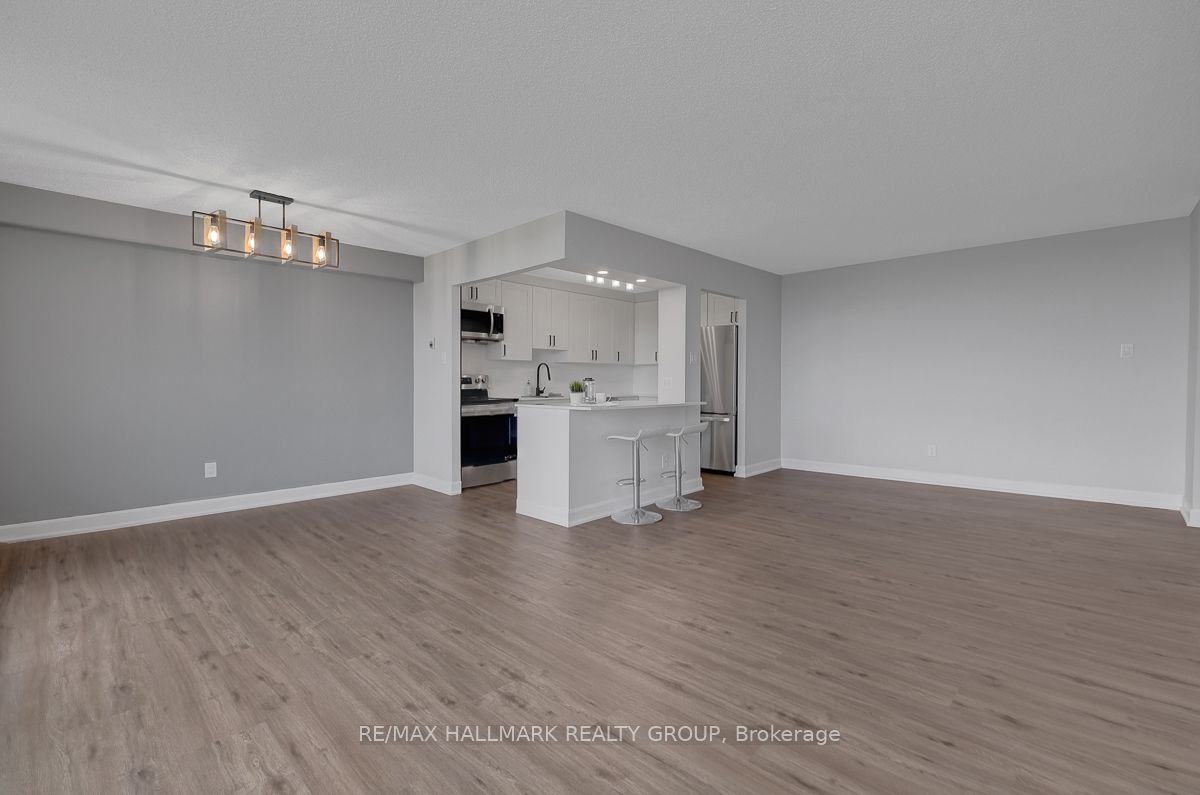 665 Bathgate Drive 1007 Property Photo 21