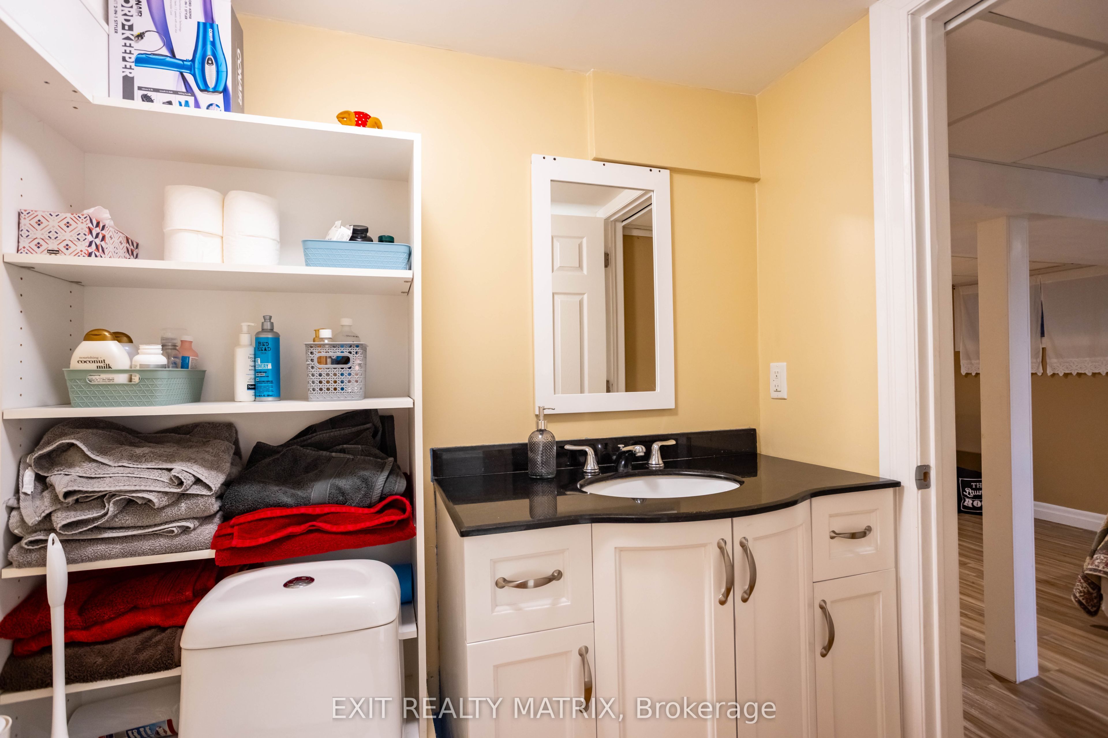 2392 8th Line Road Property Photo 28