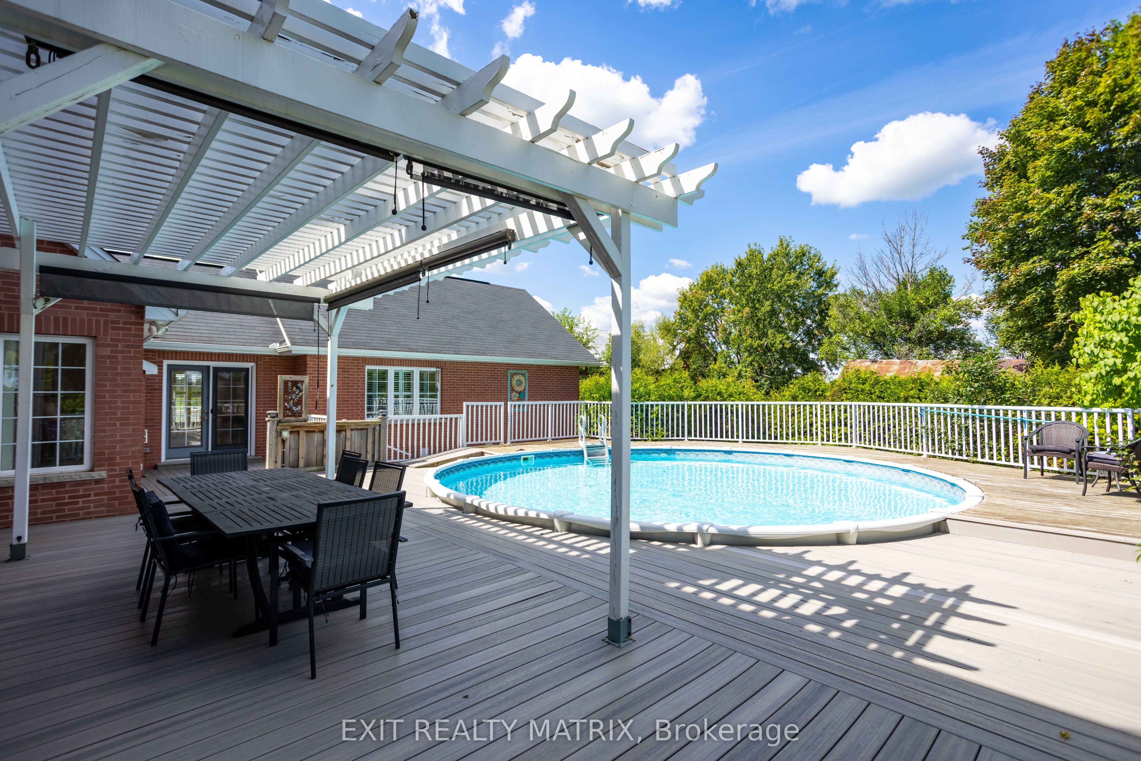 2392 8th Line Road Property Photo 45