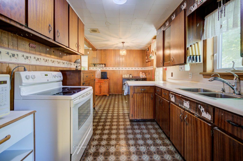 459 Ross Street Property Photo 15