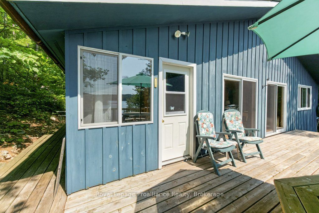 2807 Mackie Lake Property Photo 12
