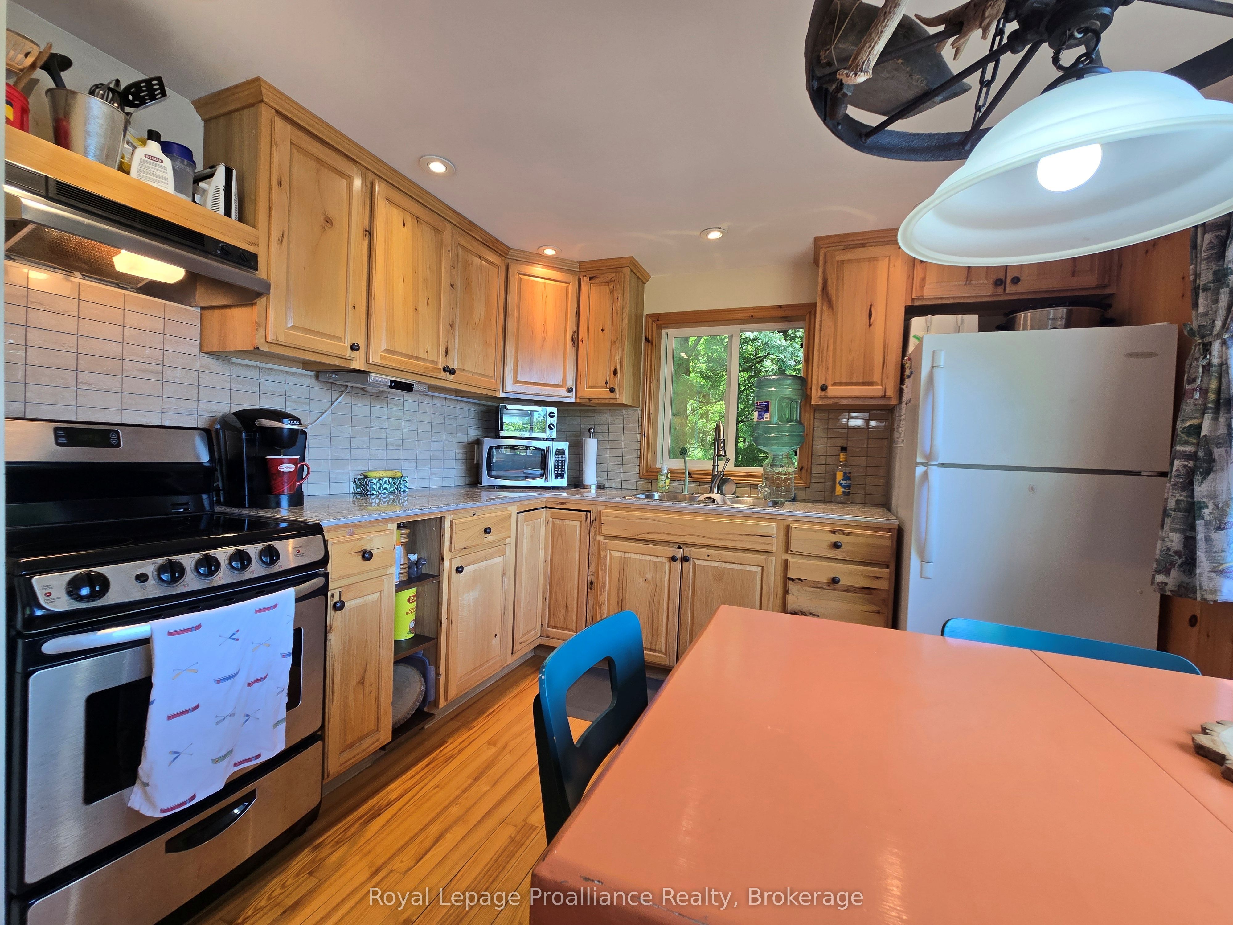 2807 Mackie Lake Property Photo 19