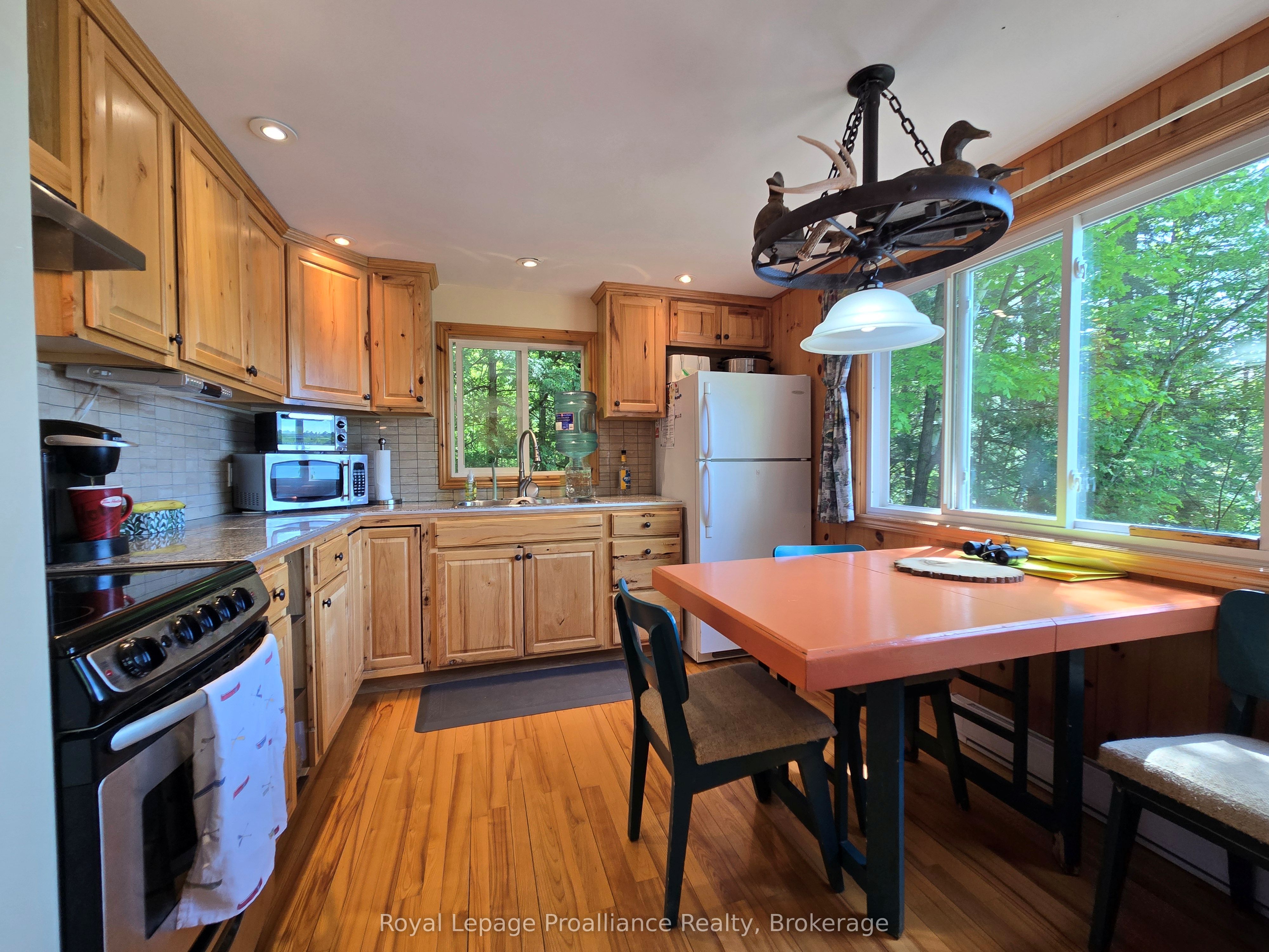 2807 Mackie Lake Property Photo 20