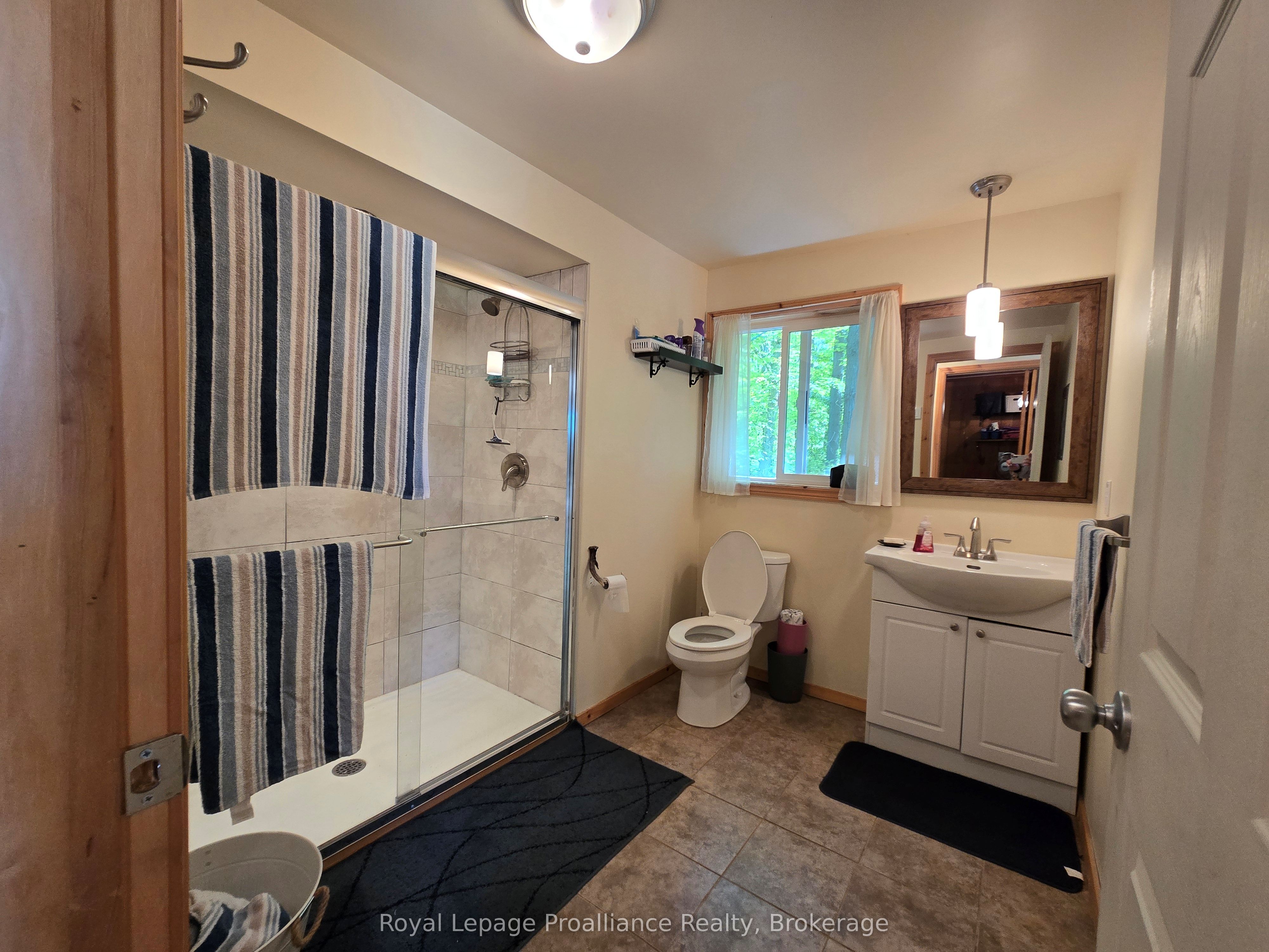 2807 Mackie Lake Property Photo 25
